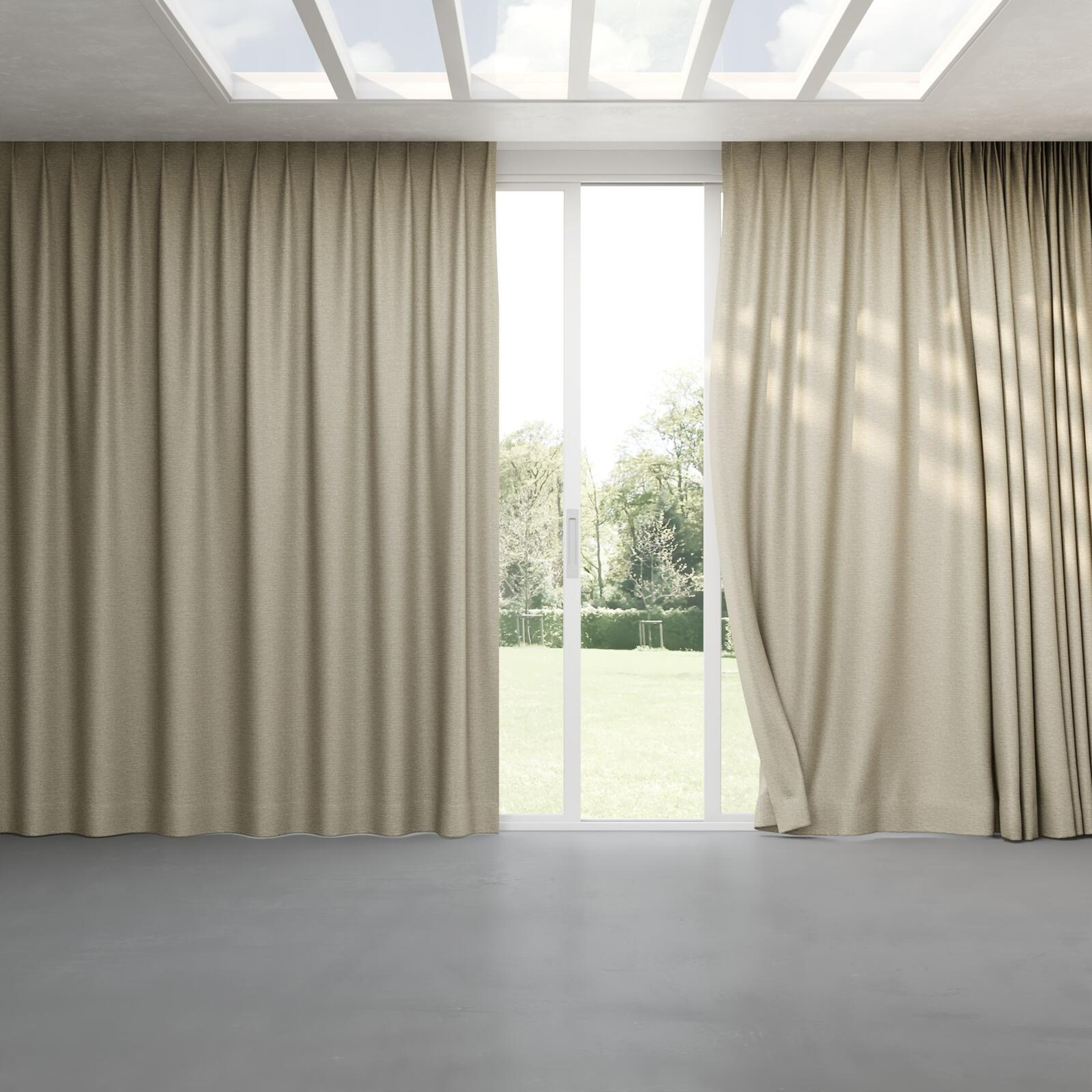 Full view of Ecliptic Spa, pinch pleat