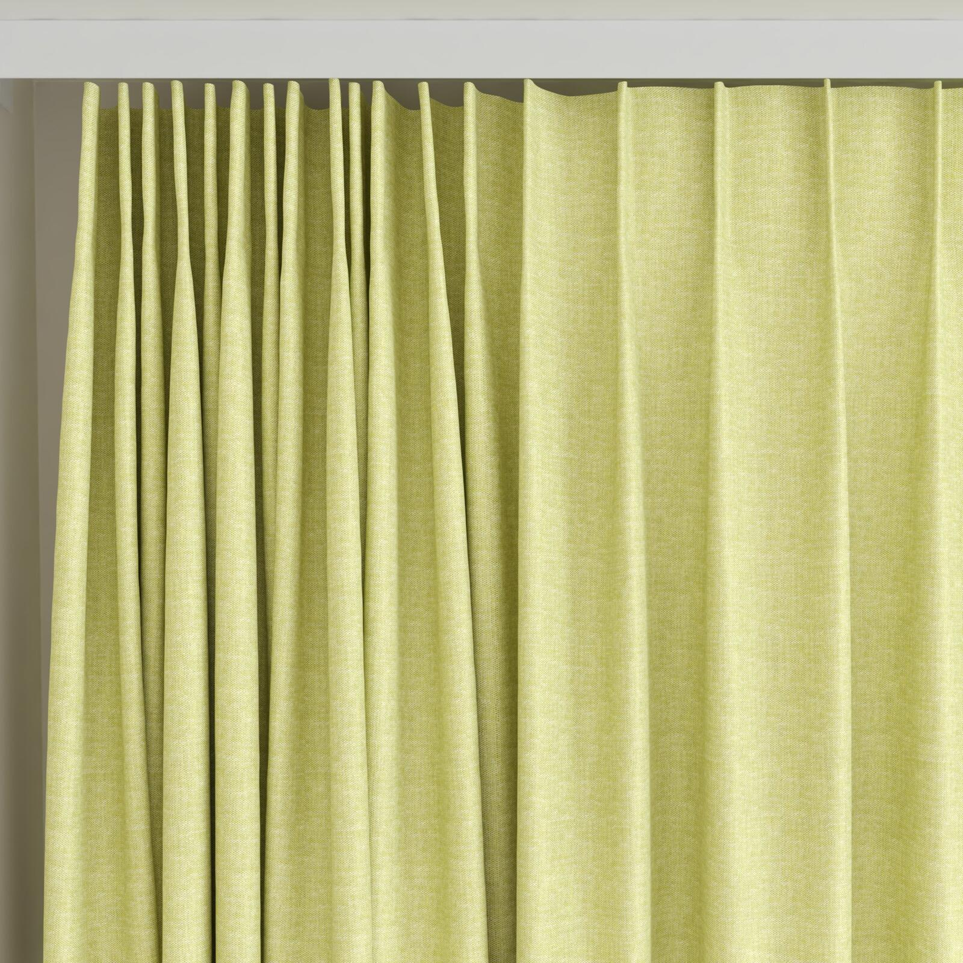 Top view of Goa Oasis, on curtain rail