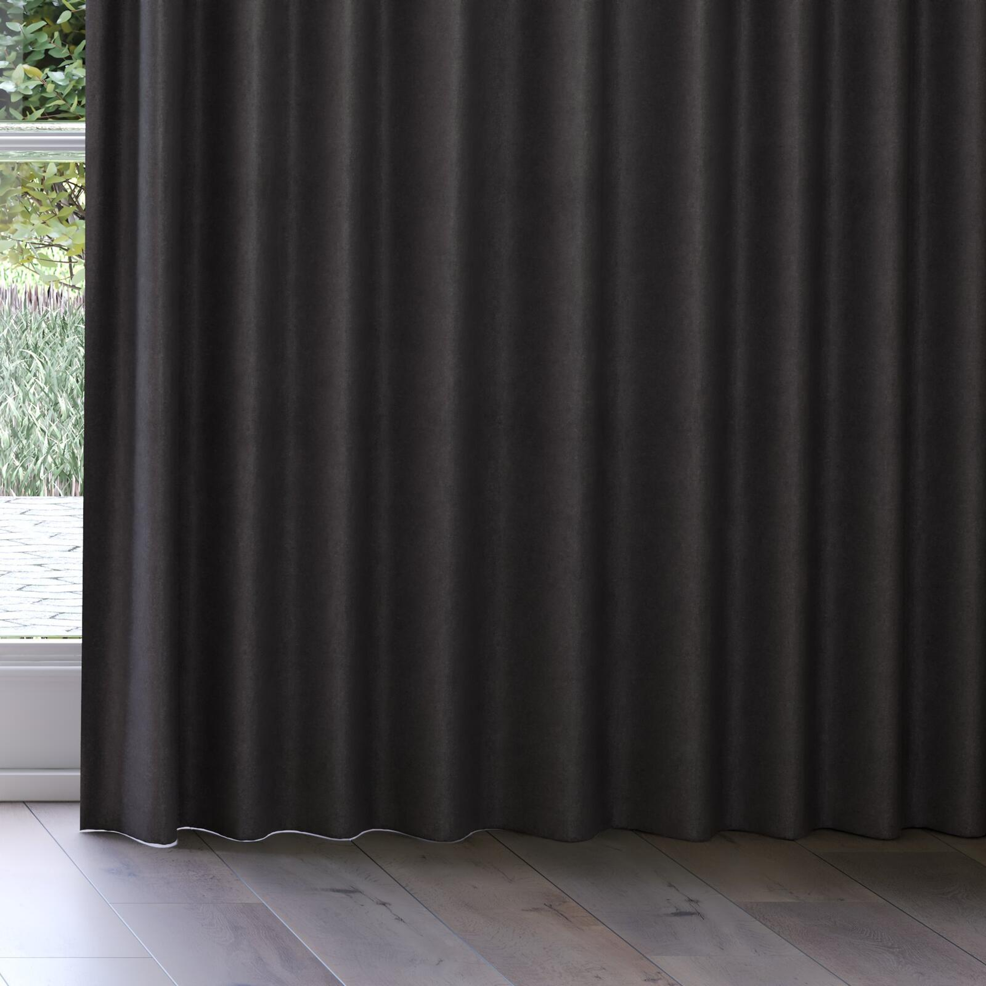 Bottom view of Baron Pewter, on curtain rail
