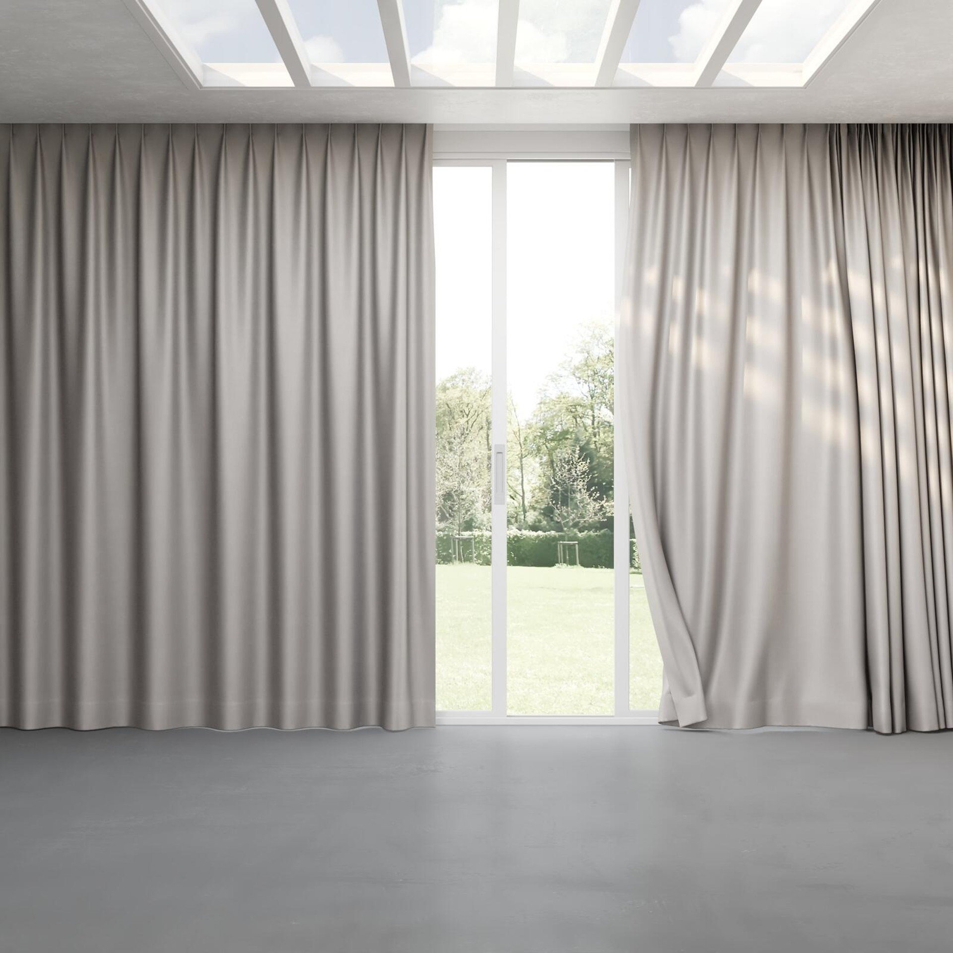 Full view of Auto Limestone, pinch pleat