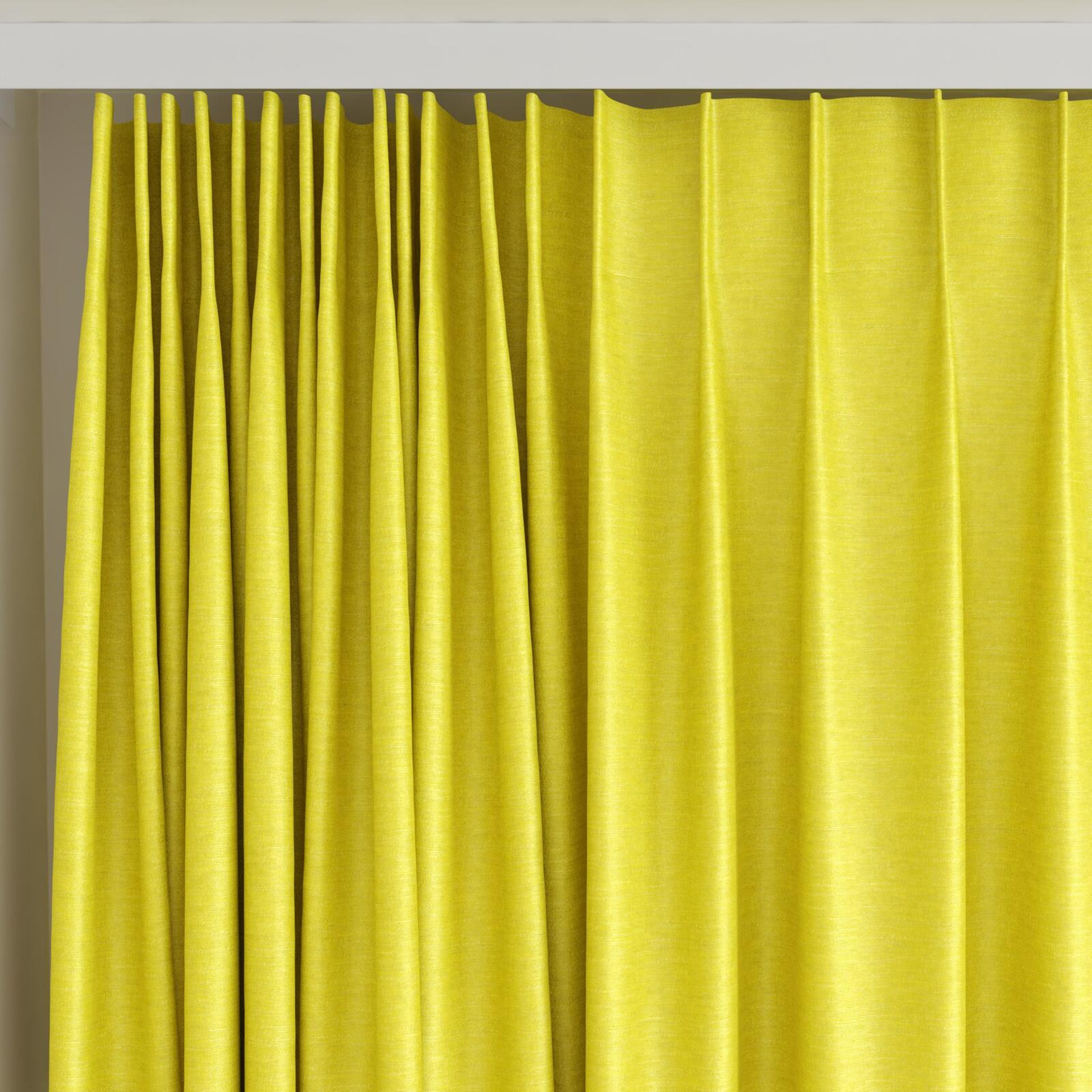 Top view of Provence Sulphur, on curtain rail