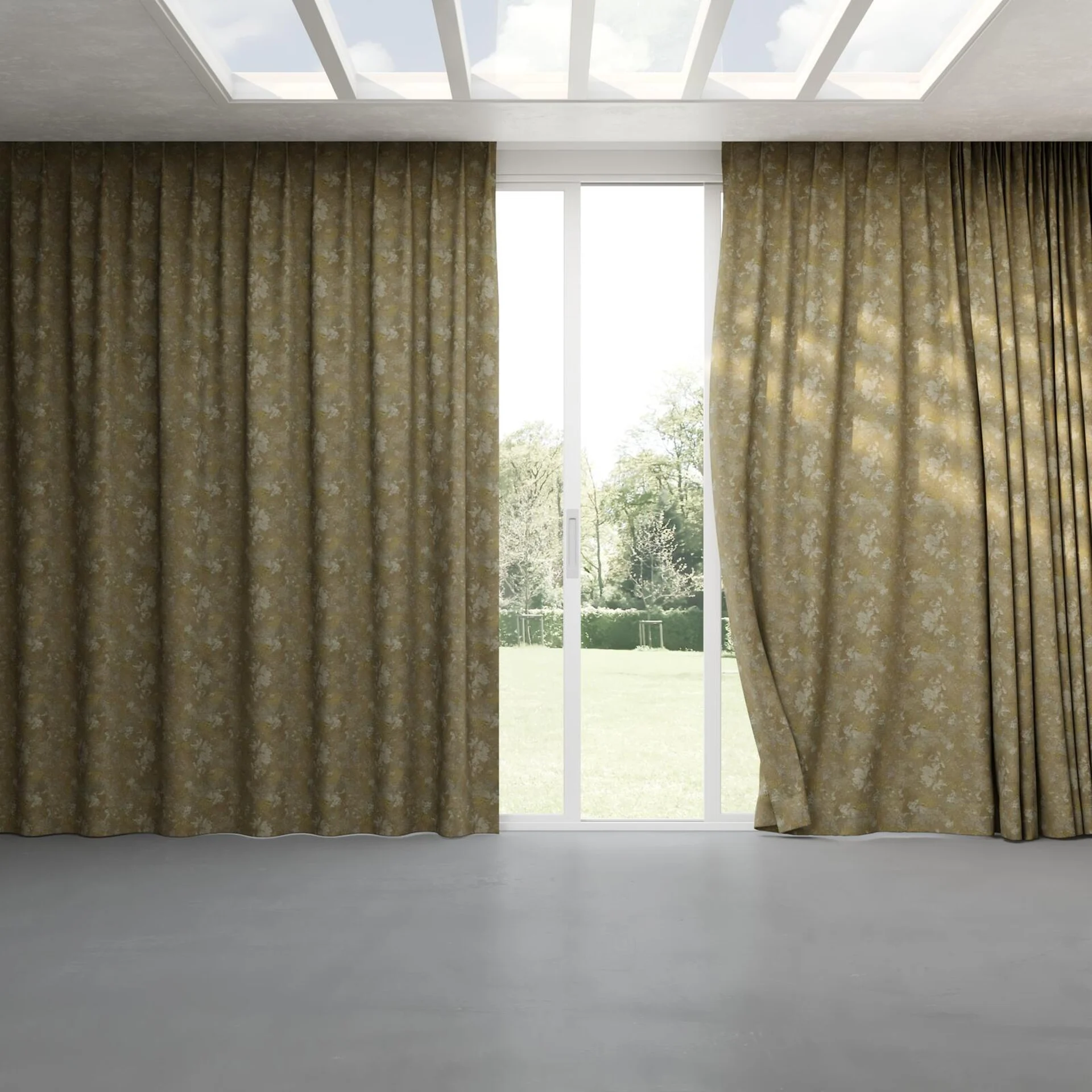 Full view of Joyce Camouflage, pinch pleat