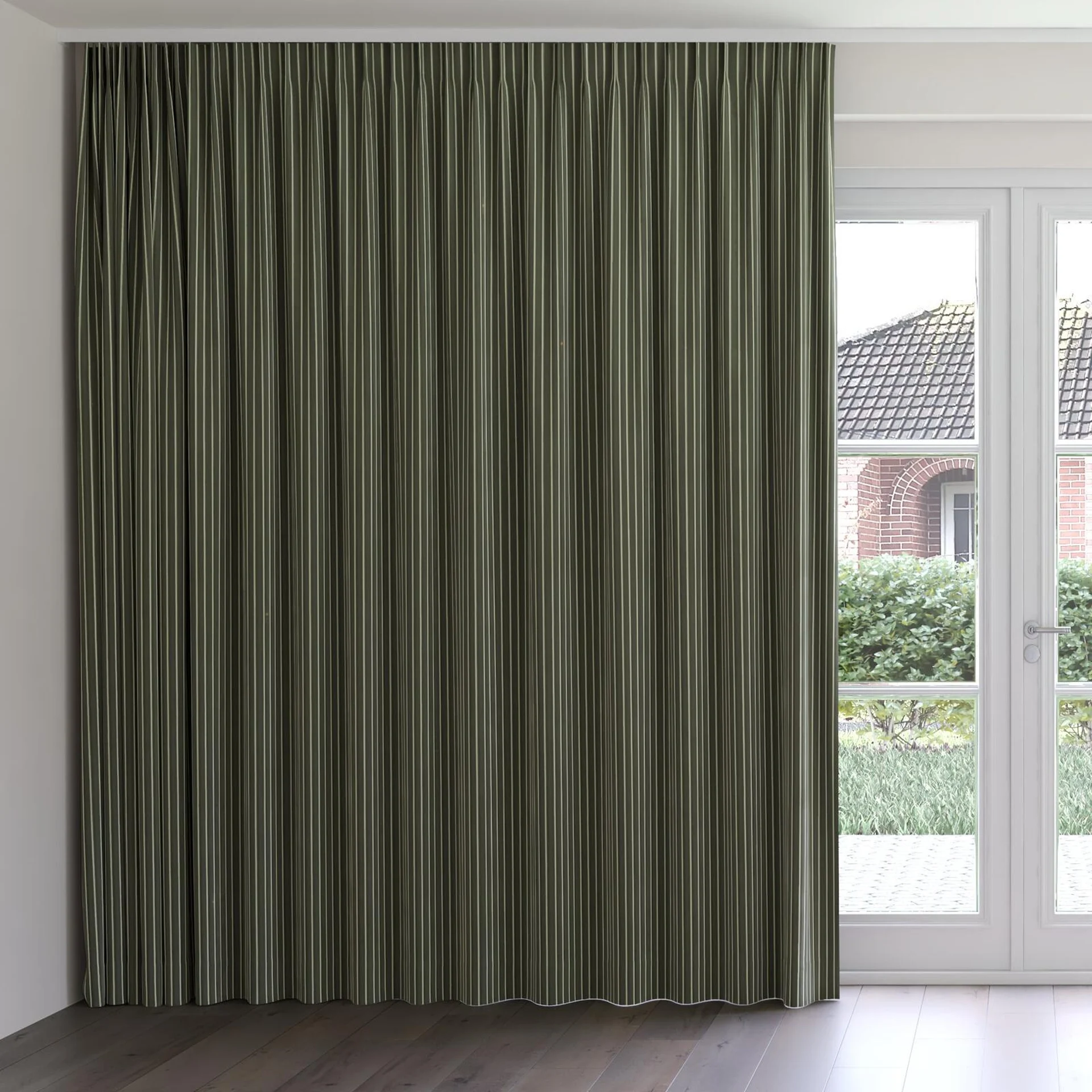 Front view of Cordial Hunter, on curtain rail
