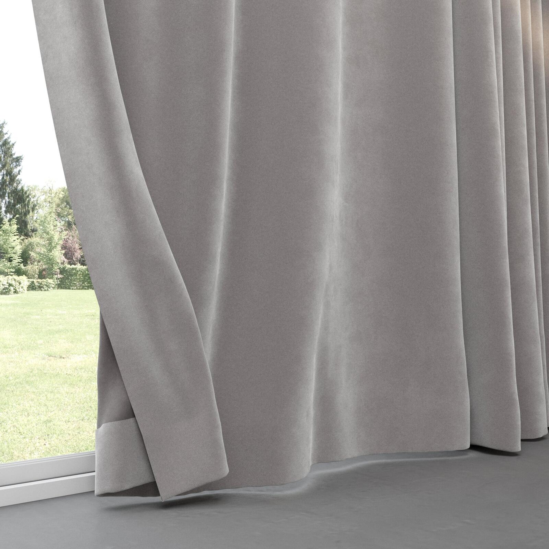 Bottom view of Vienna Sterling, pinch pleat