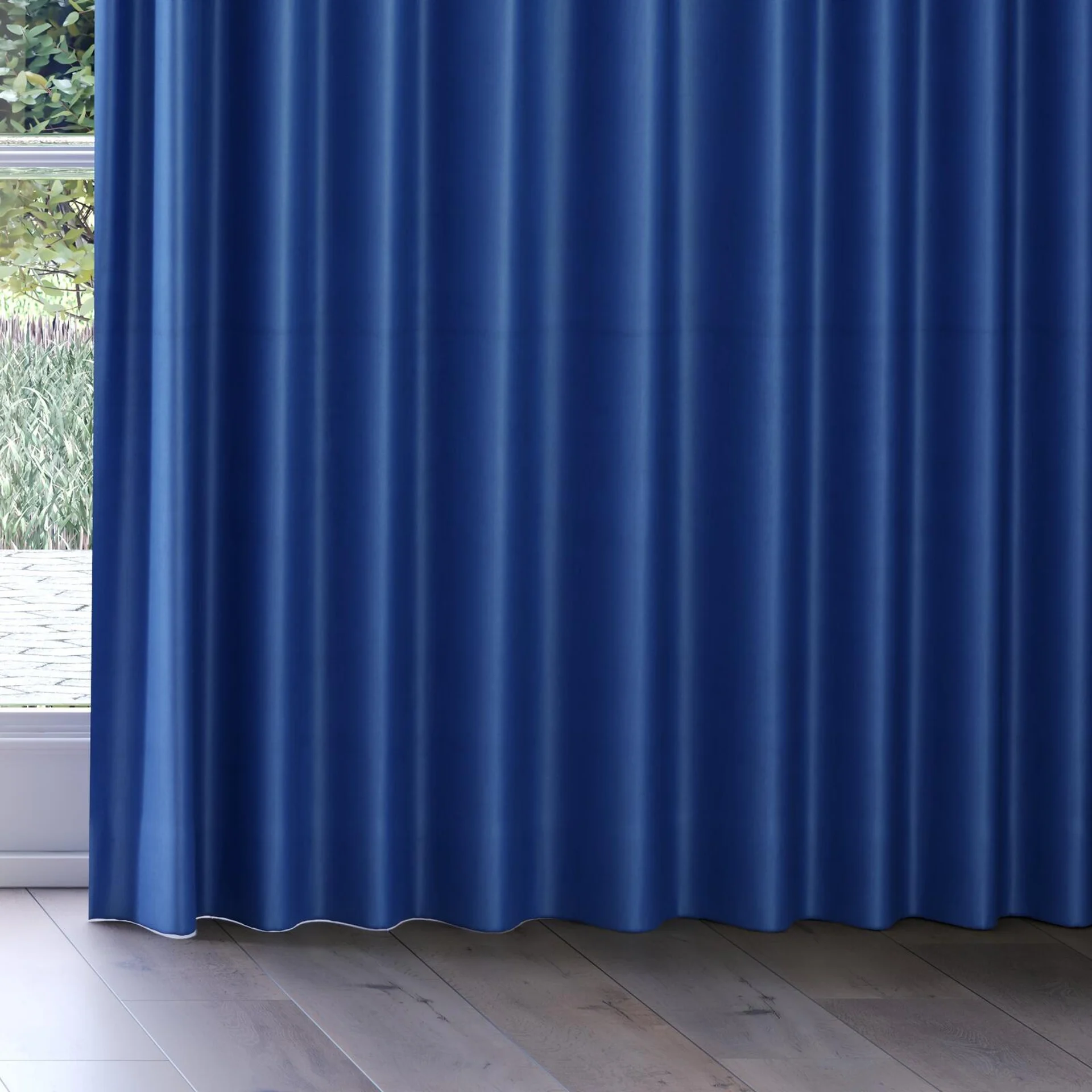 Bottom view of Warlock Marine, on curtain rail