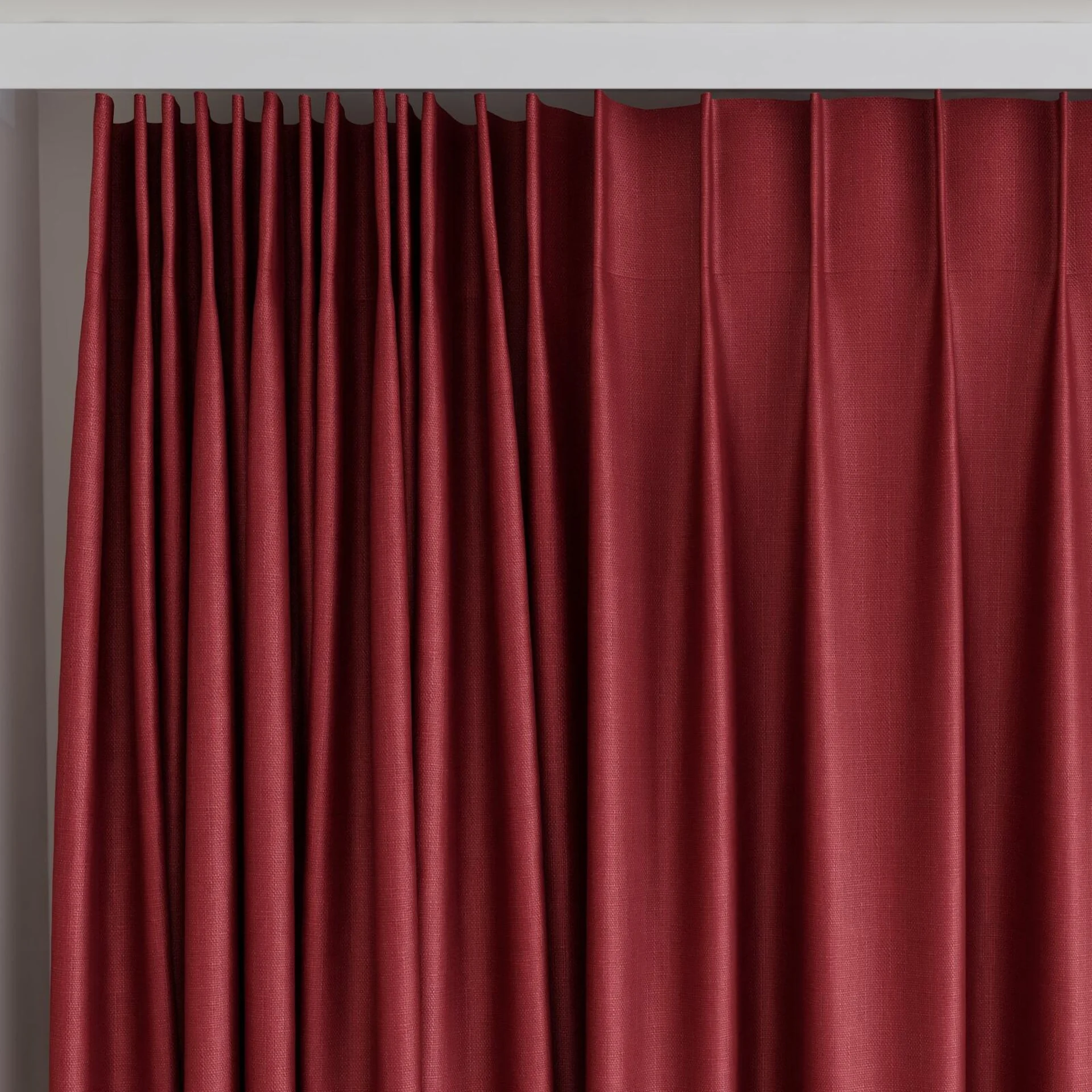 Top view of Stallion 2 UC Bordeaux, on curtain rail