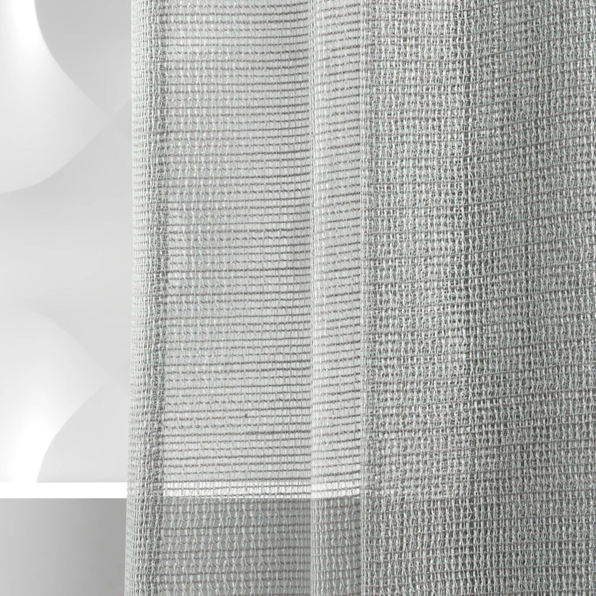 Detailed view of Radiant Mist