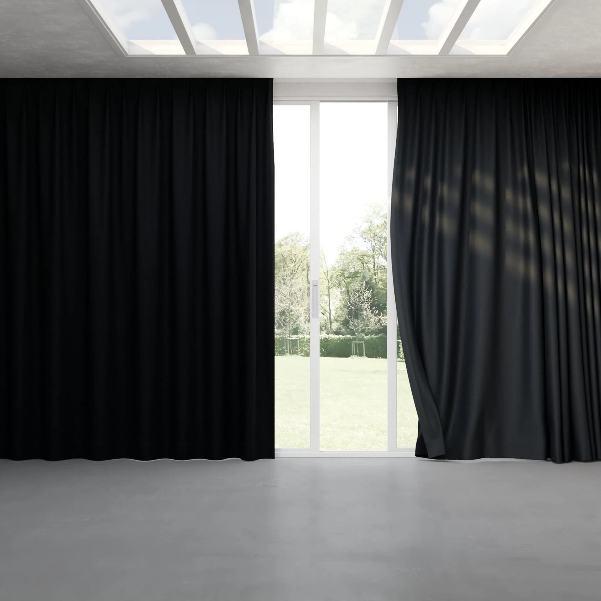 Full view of Luxo Onyx, pinch pleat