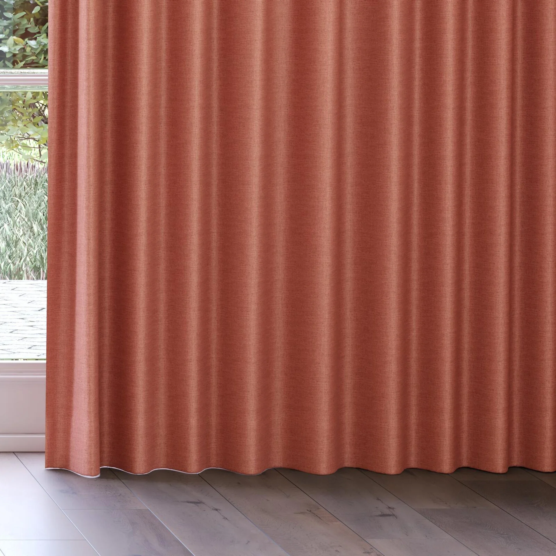 Bottom view of Frisco Spice, on curtain rail