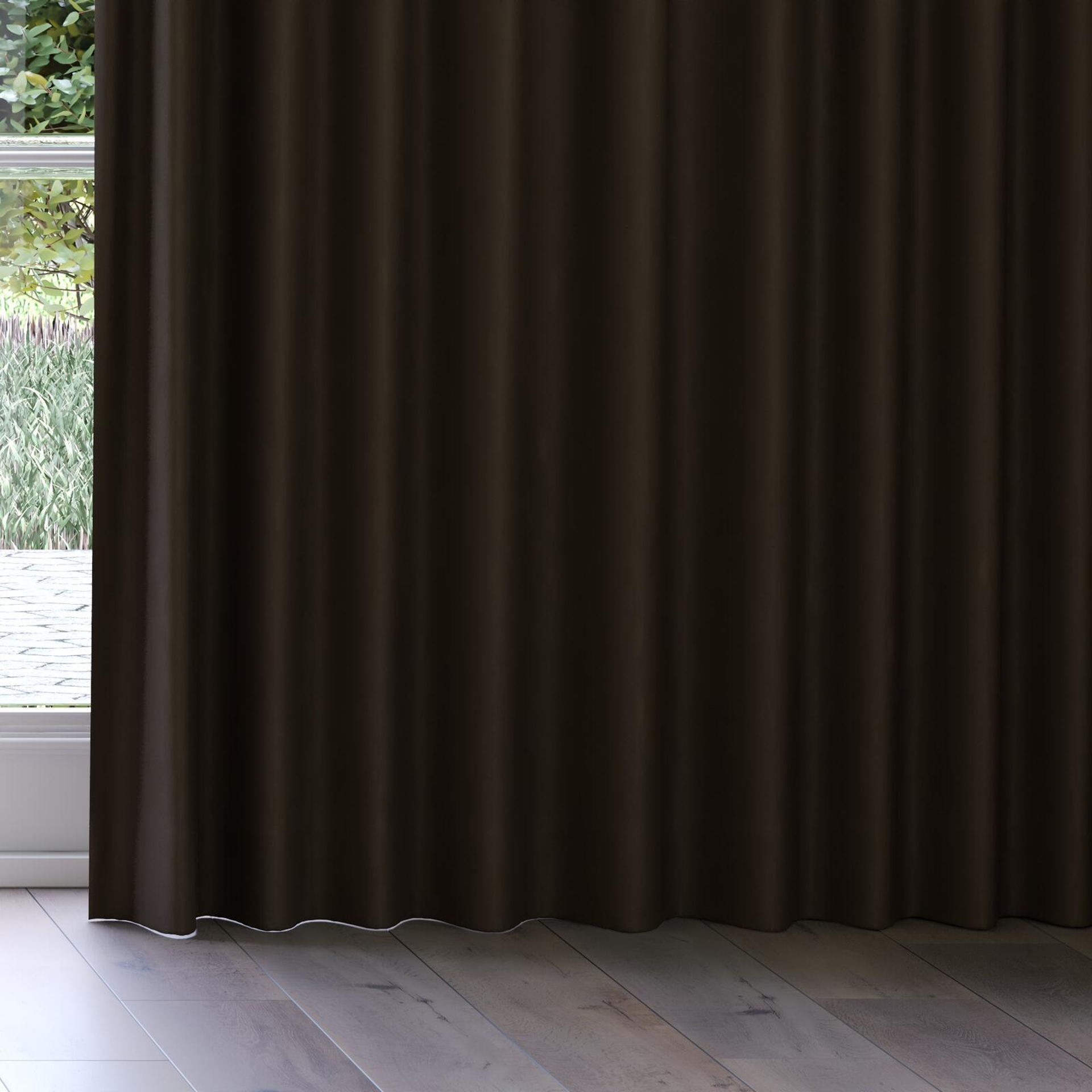Bottom view of Vela Wood, on curtain rail