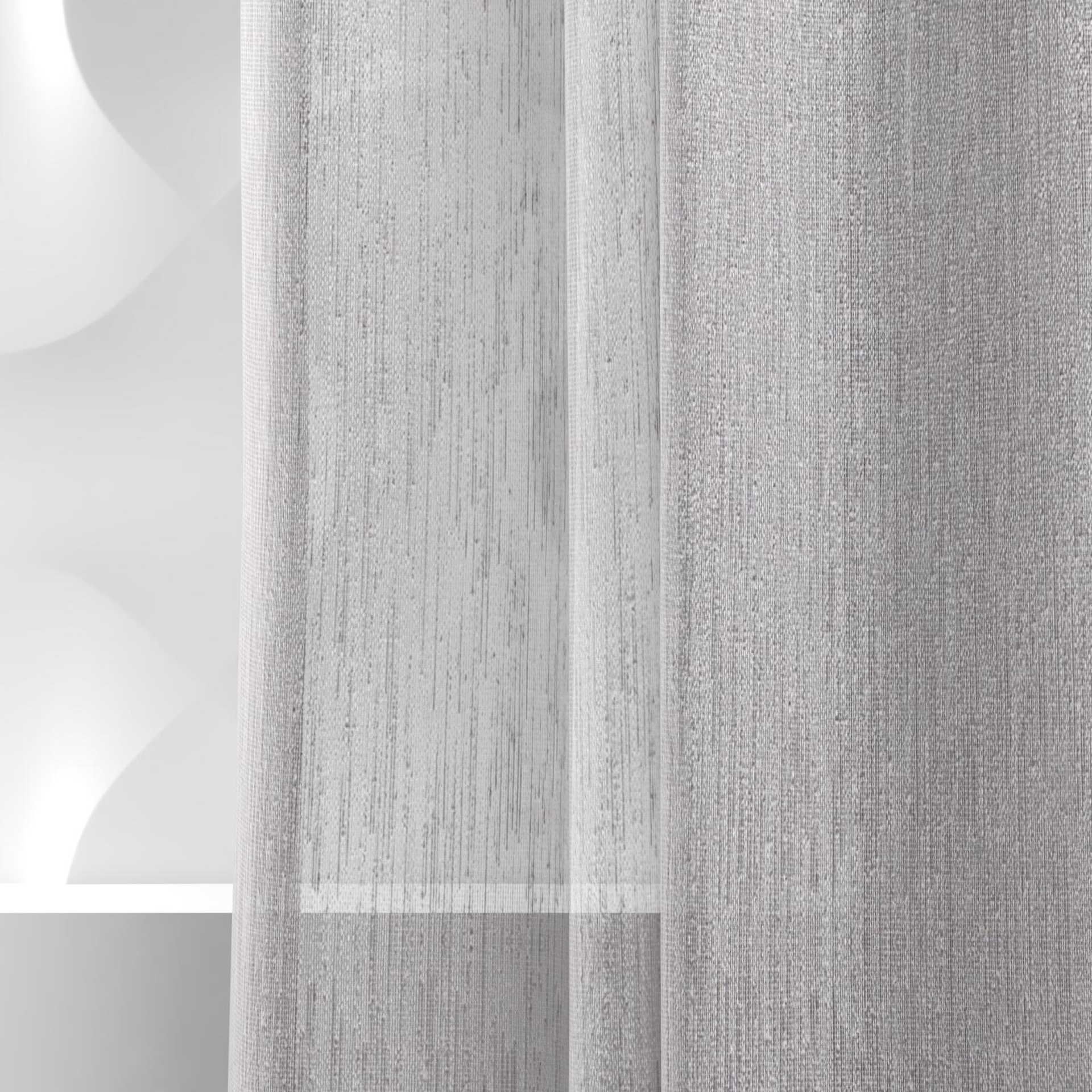 Detailed view of Stratus Smoke