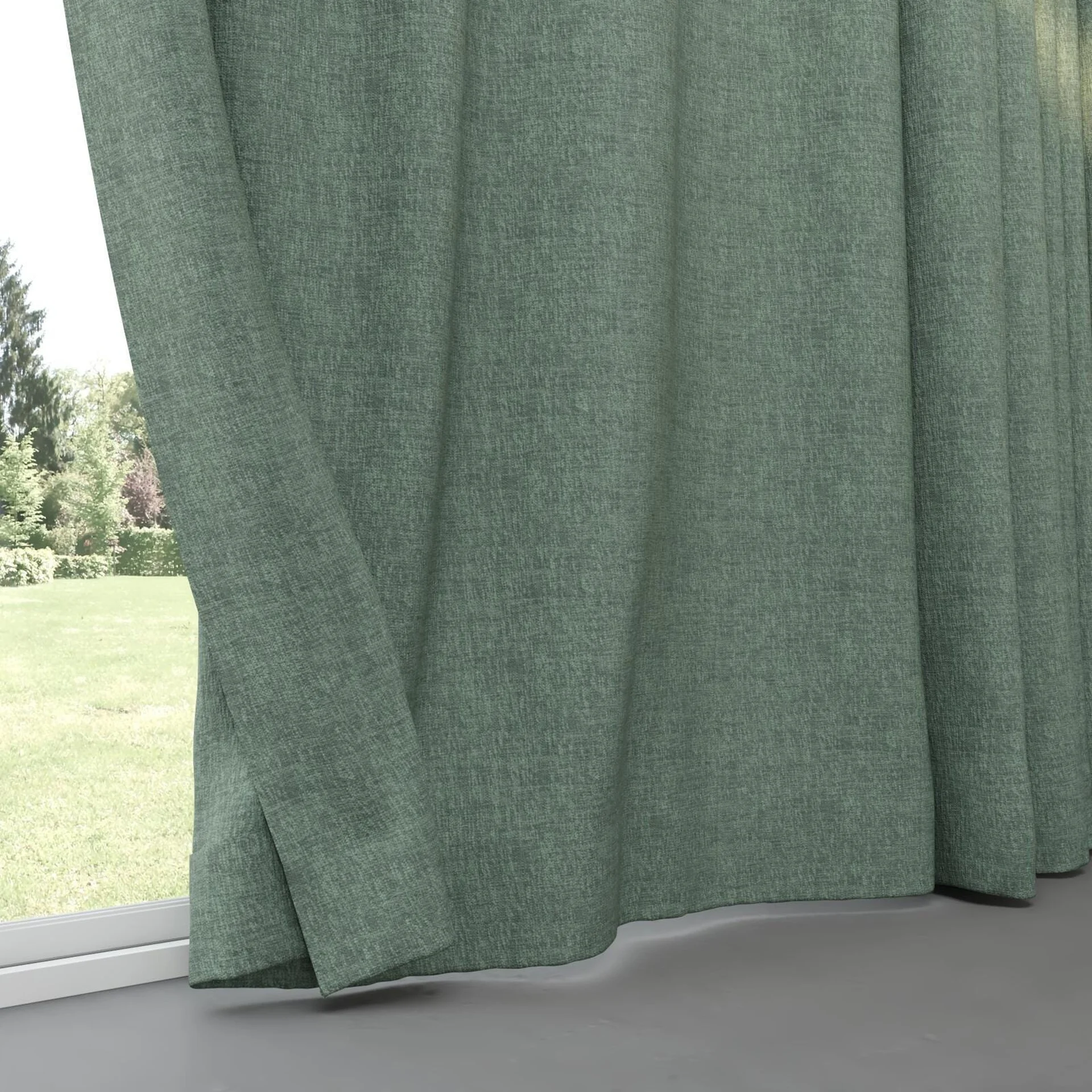 Bottom view of Earthwild Jungle, pinch pleat