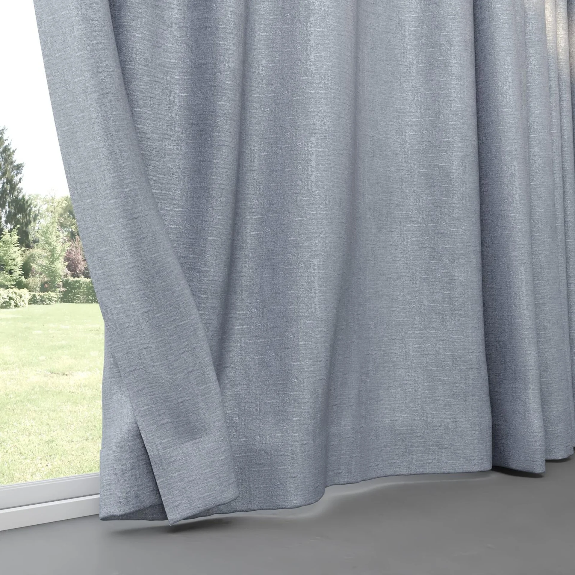 Bottom view of Hug Cloud, pinch pleat