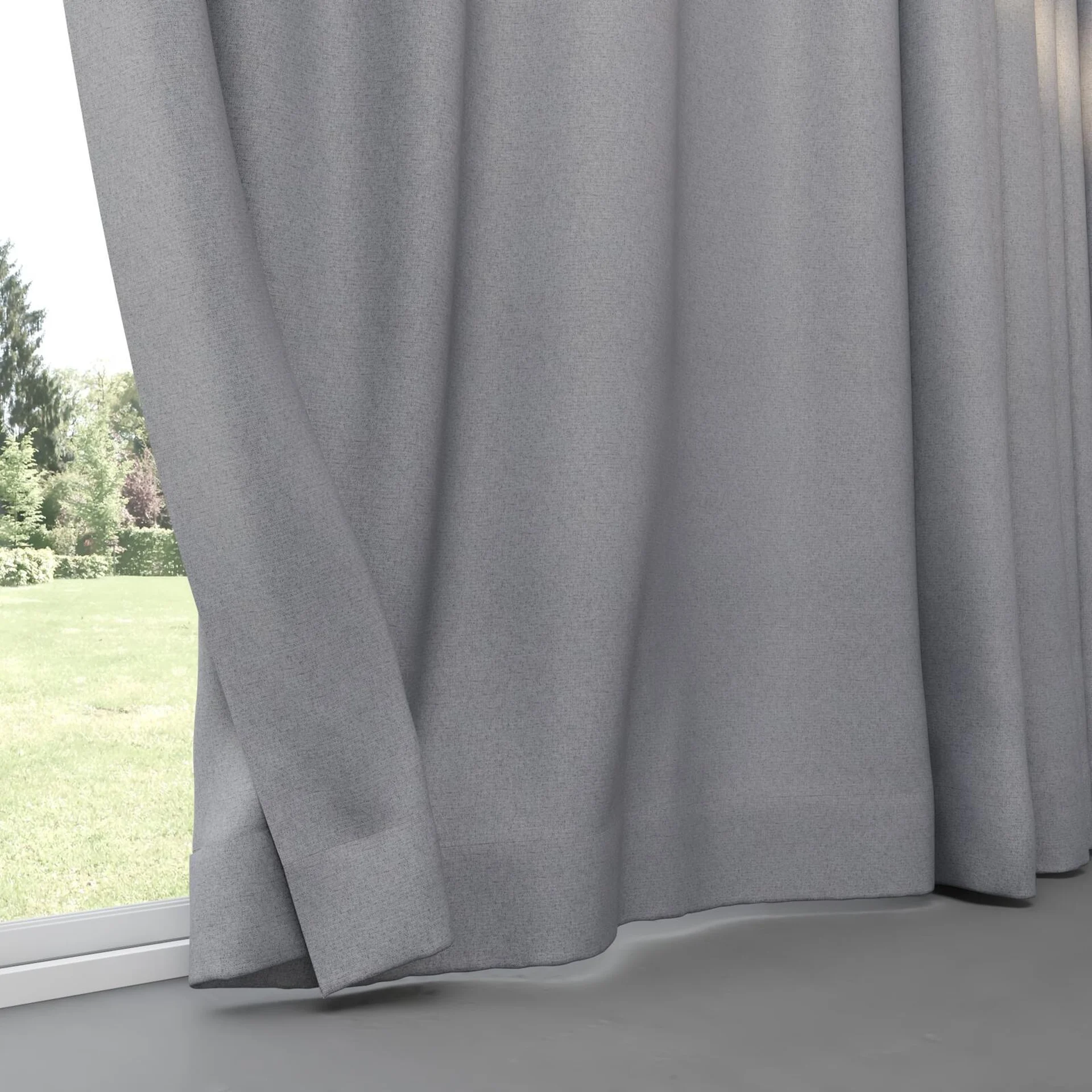 Bottom view of Liberate Gull, pinch pleat