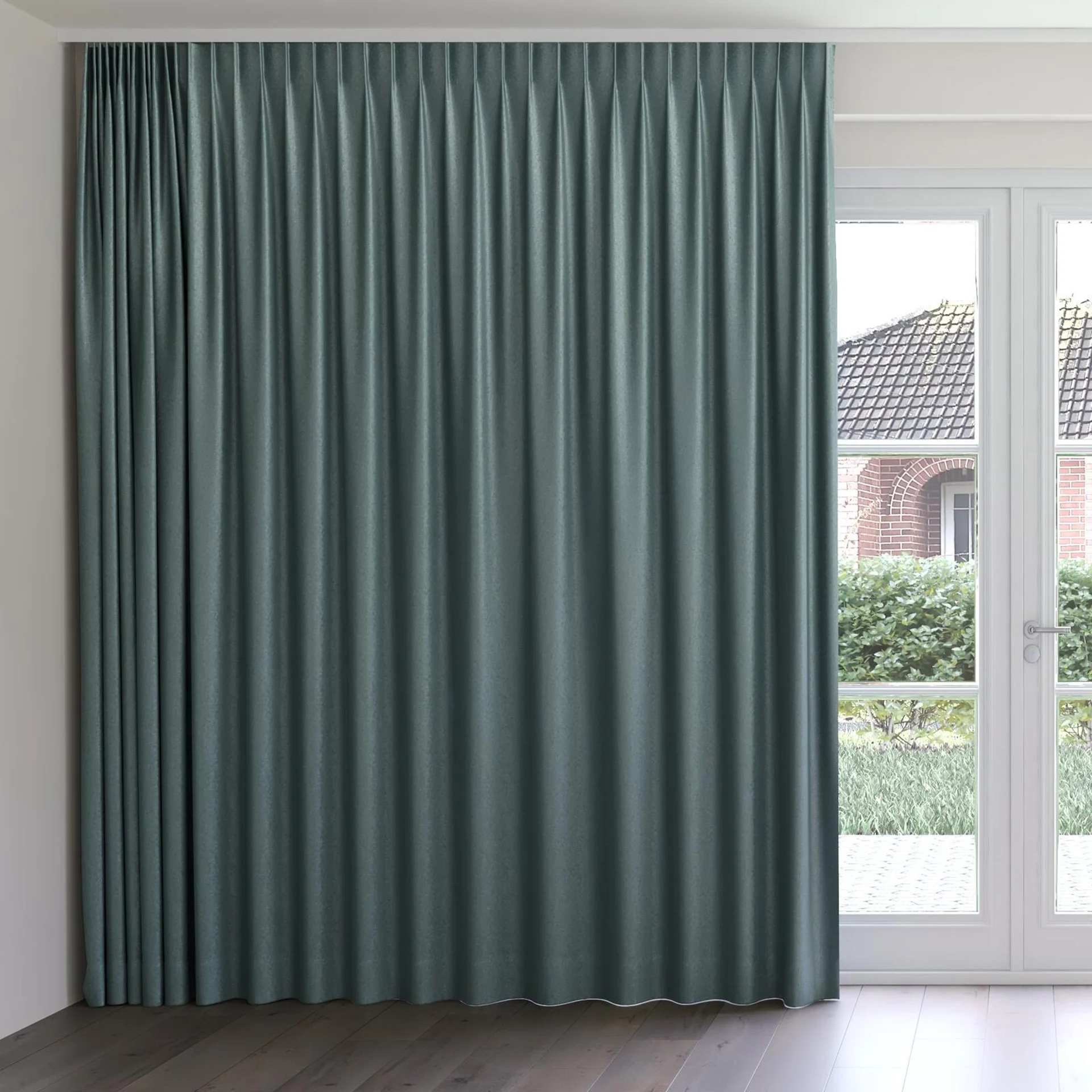 Front view of Recharge Lapiz, on curtain rail