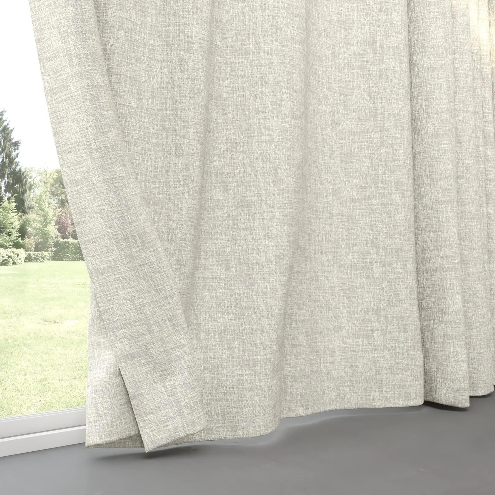 Bottom view of Earthwild Stucco, pinch pleat