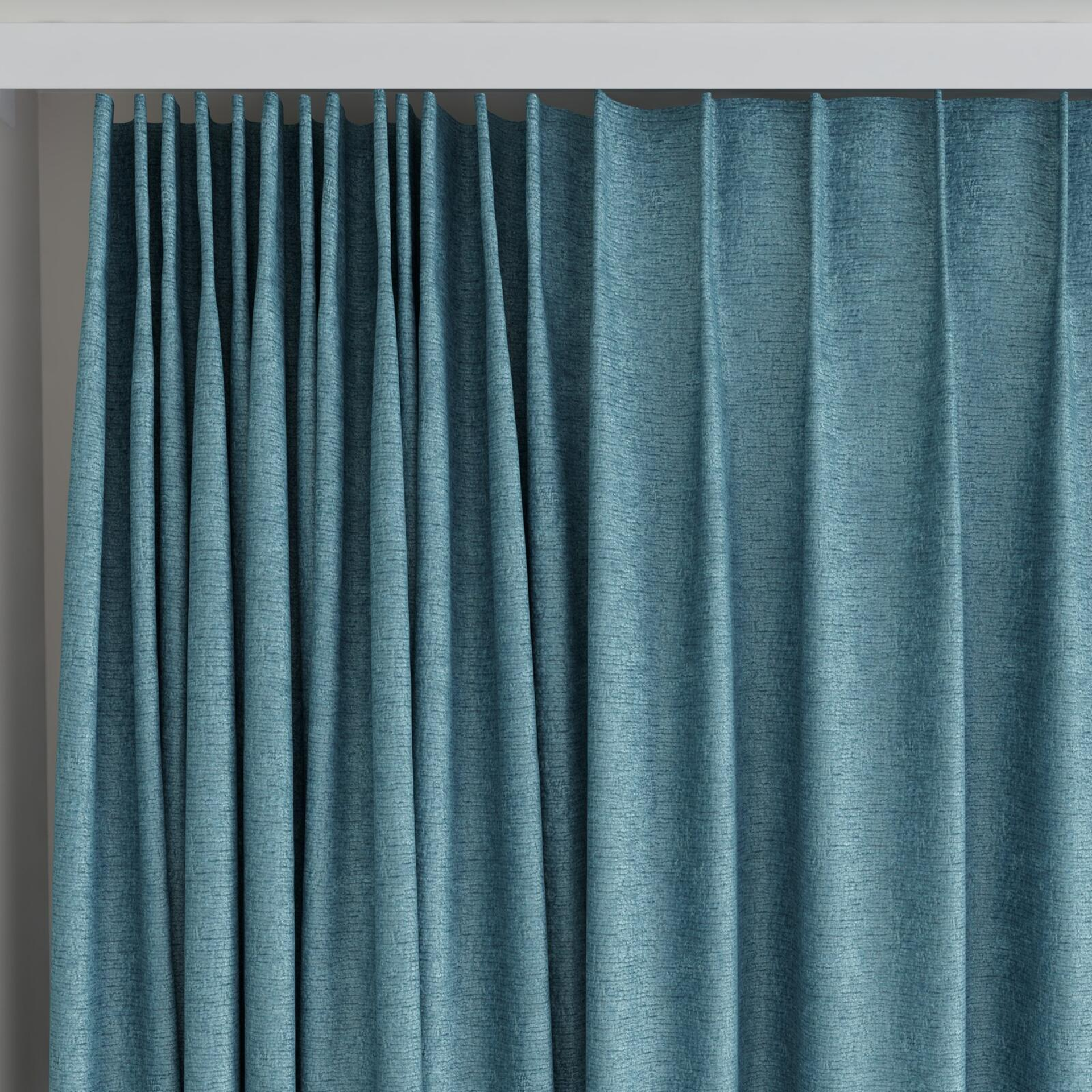 Top view of Monsieur Hydro, on curtain rail