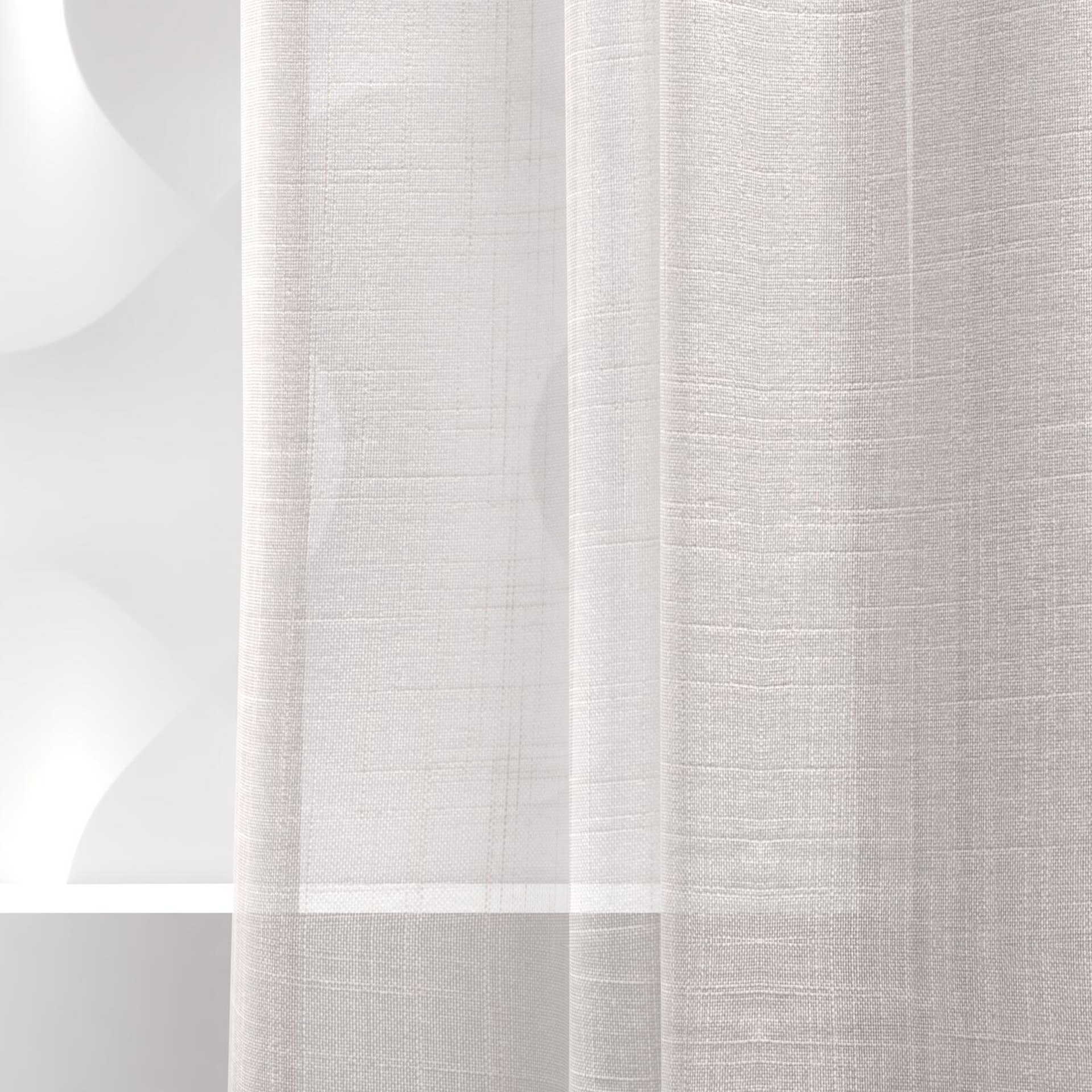 Detailed view of Attica Blush