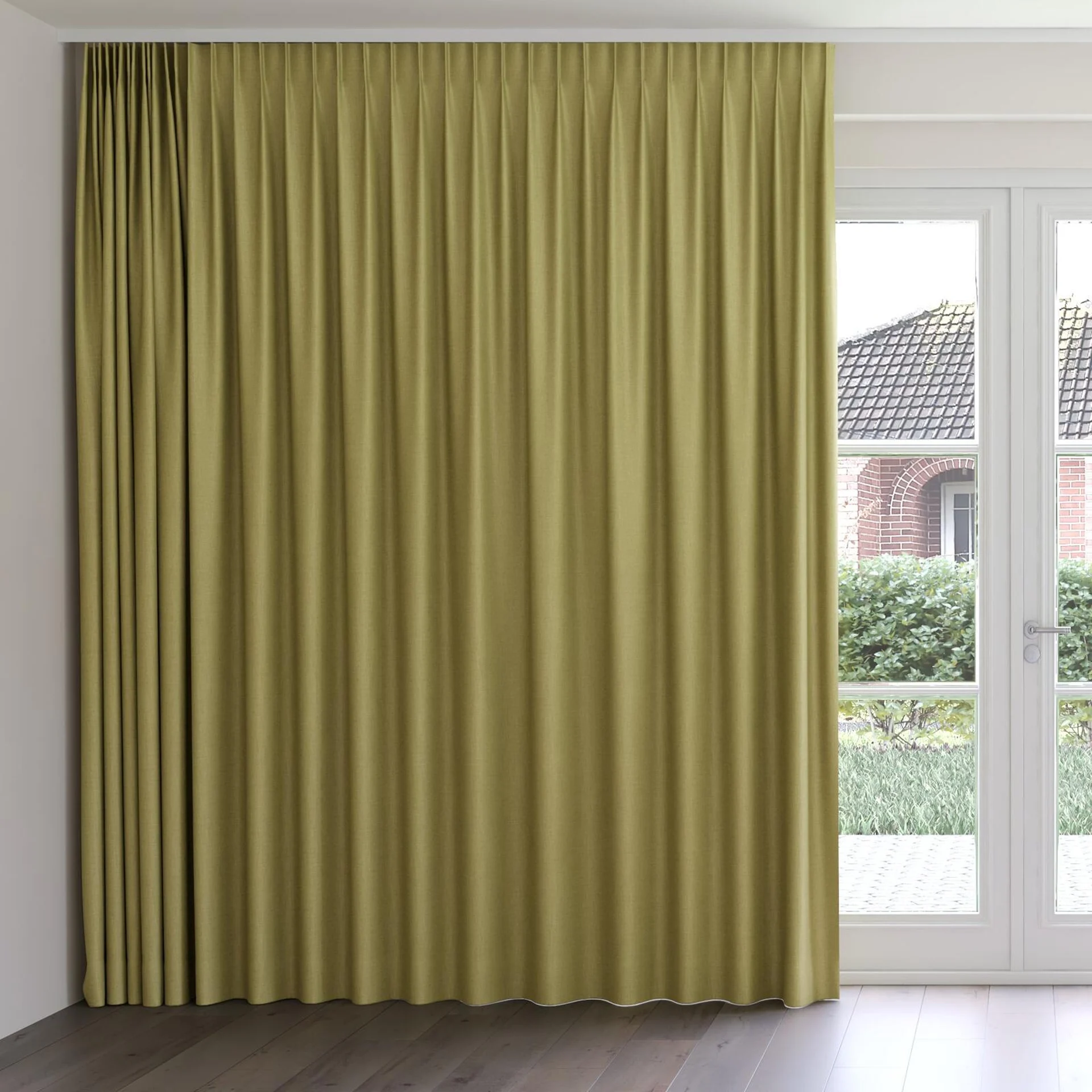 Front view of Frisco Linden, on curtain rail