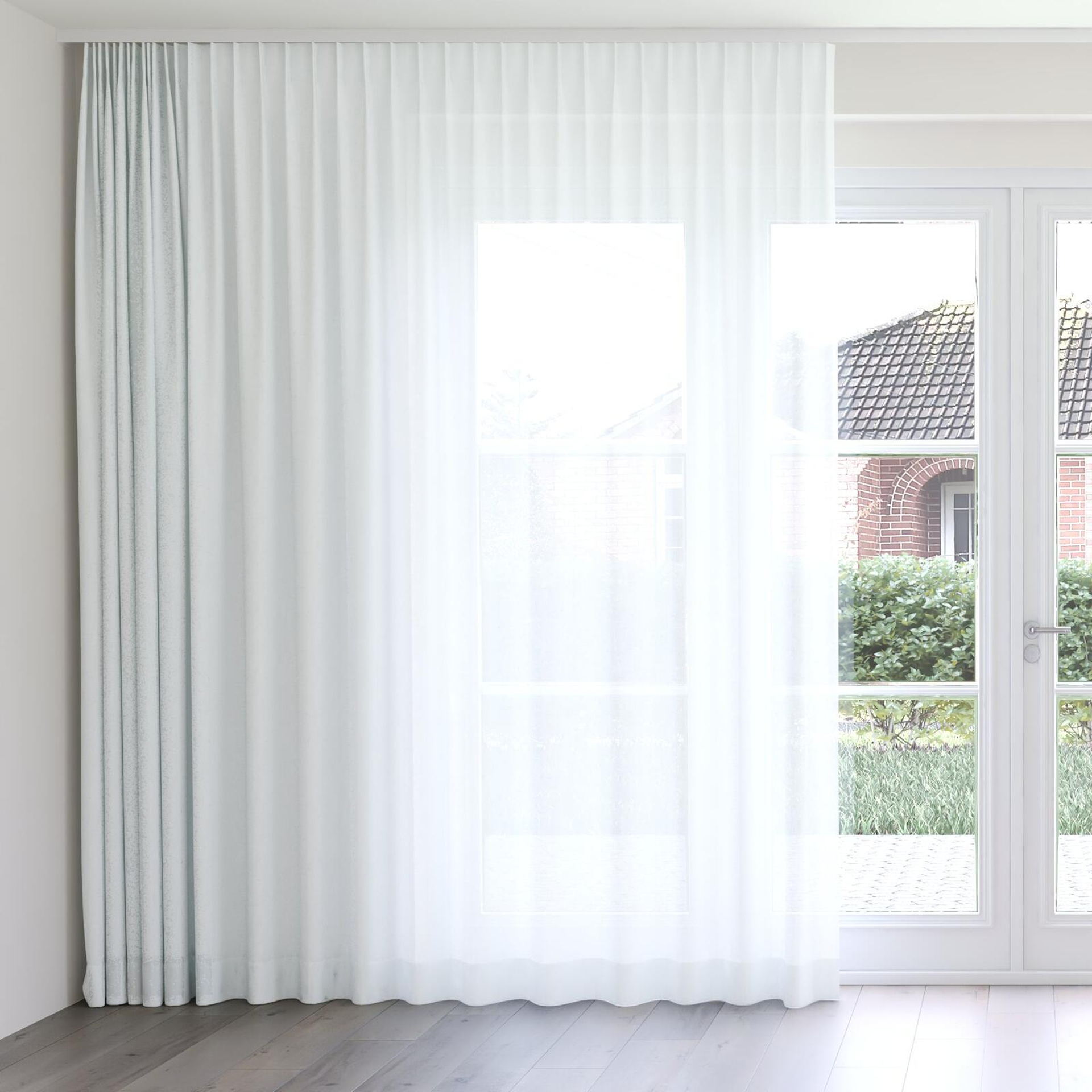 Front view of Revel Swan, on curtain rail
