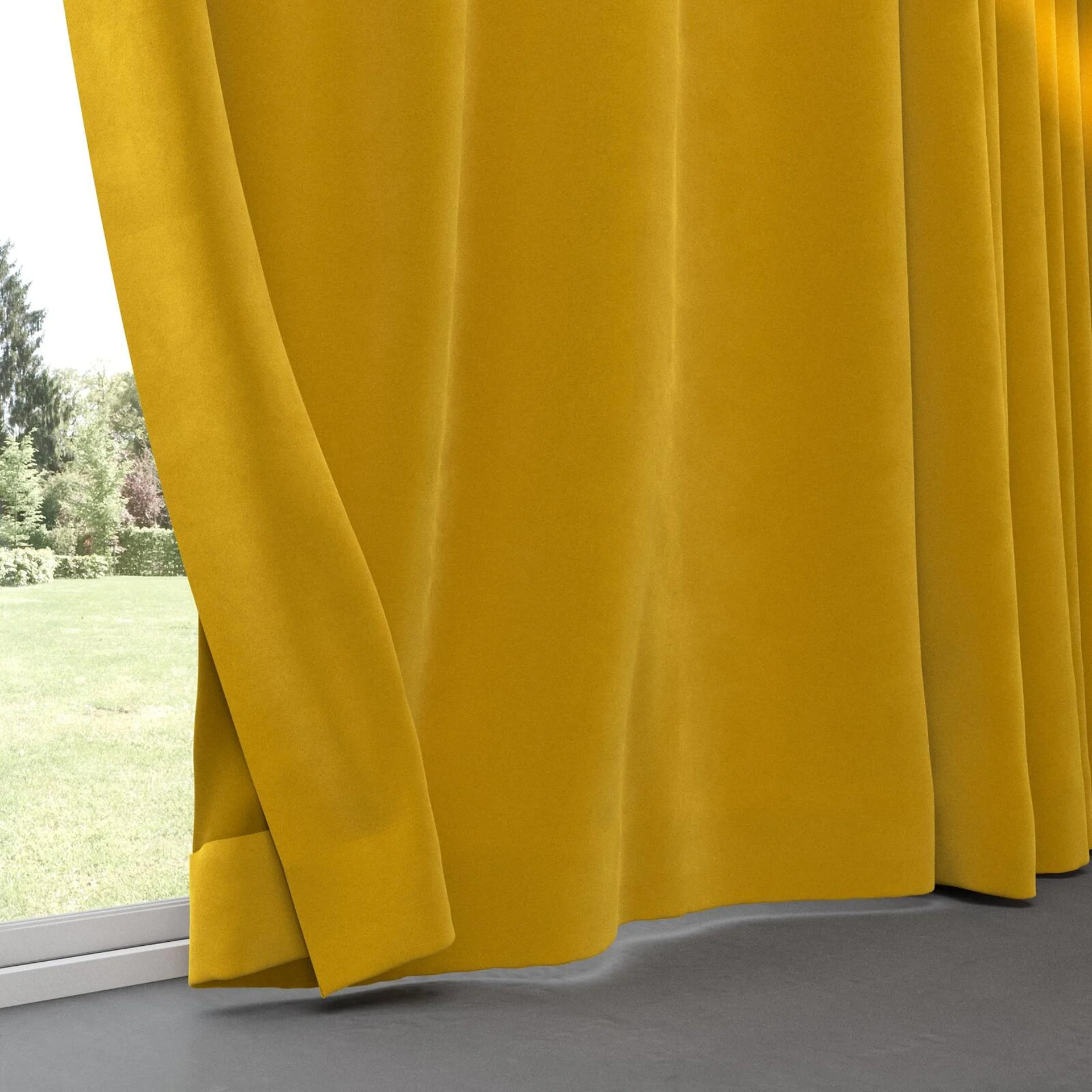 Bottom view of Verbier Amber, pinch pleat