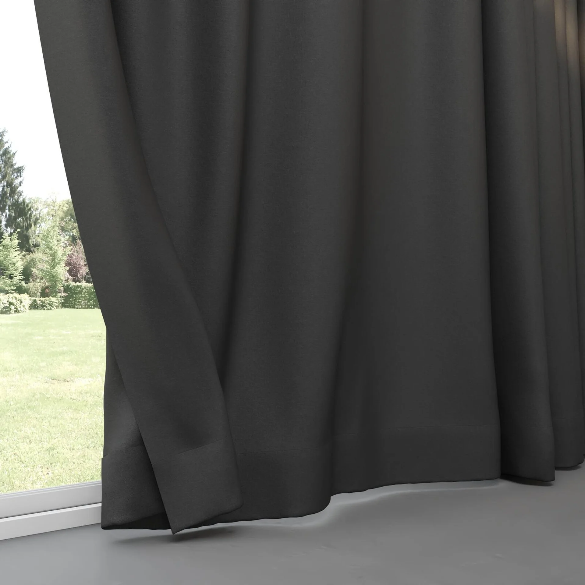 Bottom view of Brugge Midnight, pinch pleat