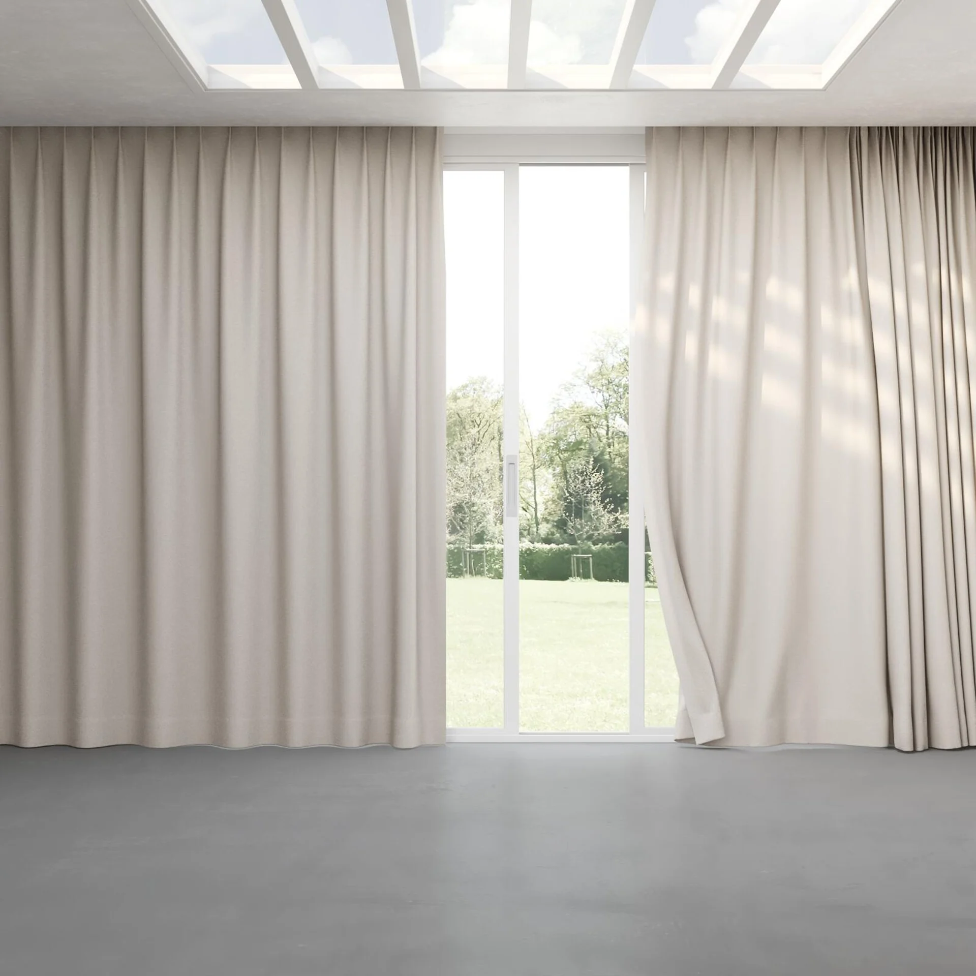 Full view of Maharaja II Oyster, pinch pleat