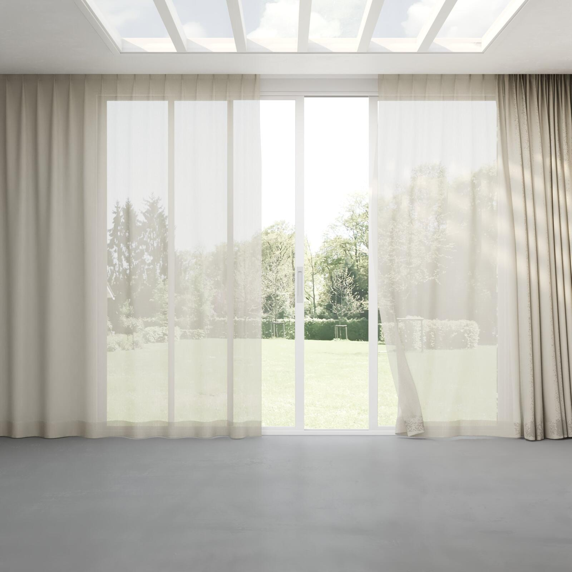 Full view of Gesso Lino Linen, pinch pleat