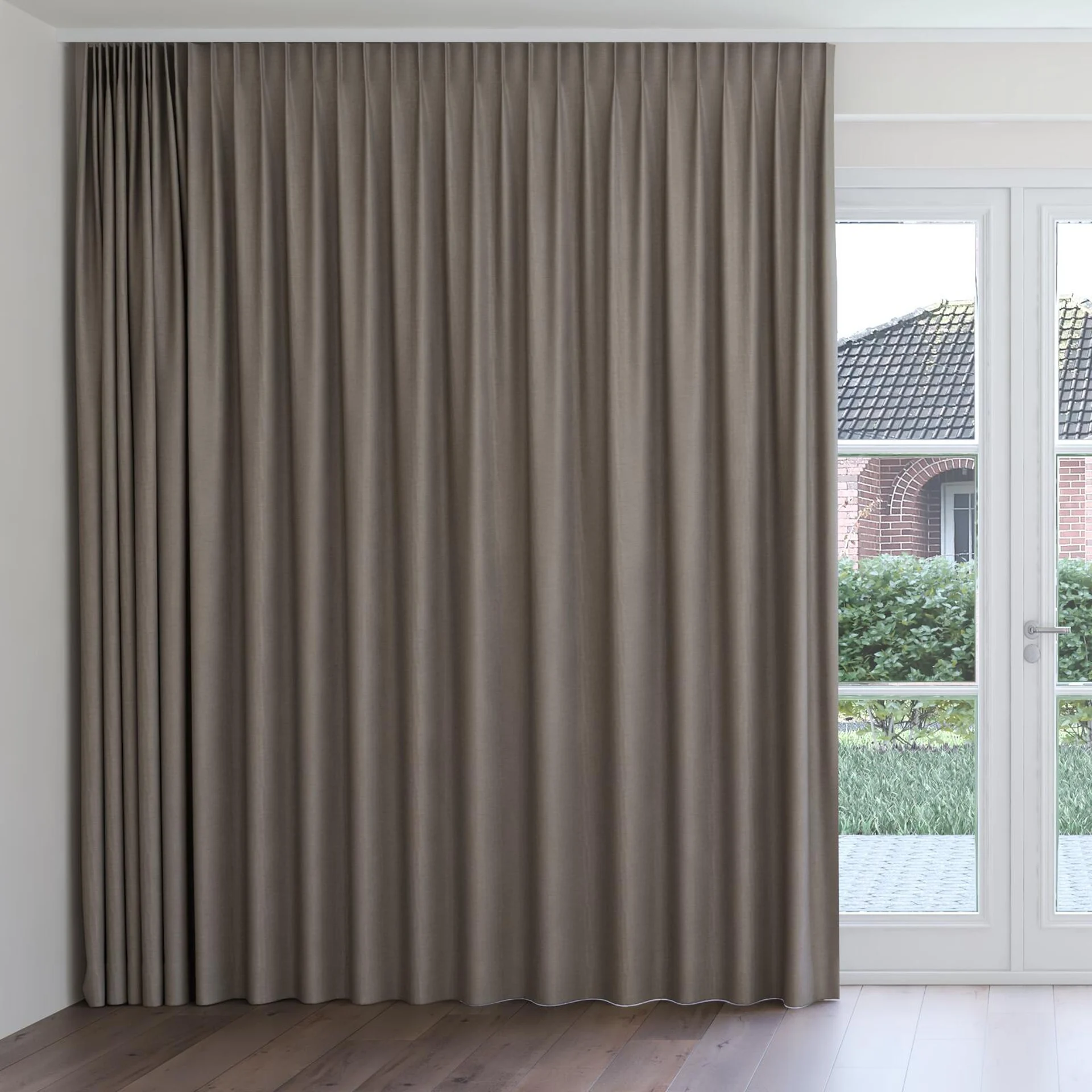 Front view of Casual Beaver, on curtain rail