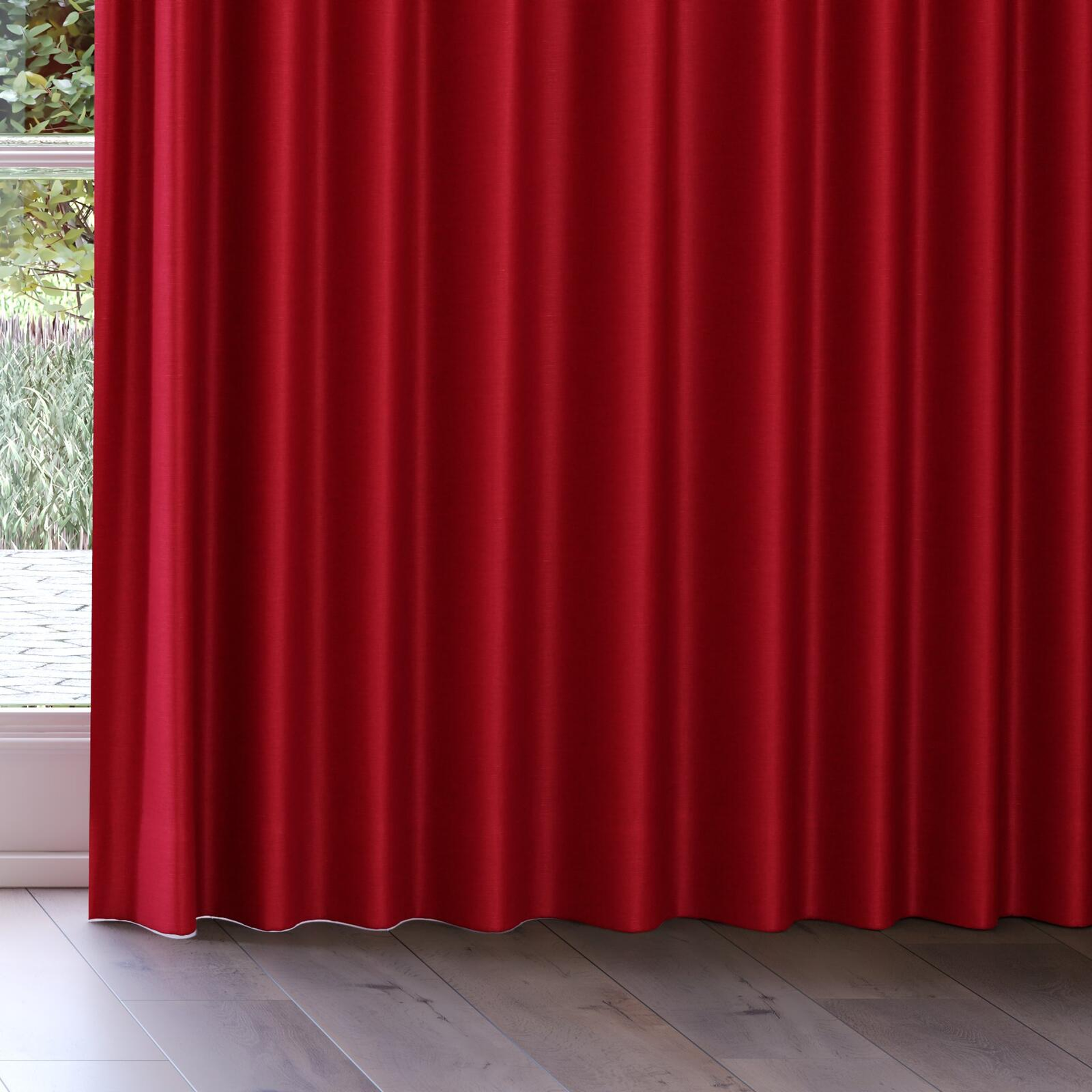 Bottom view of Provence Cerise, on curtain rail