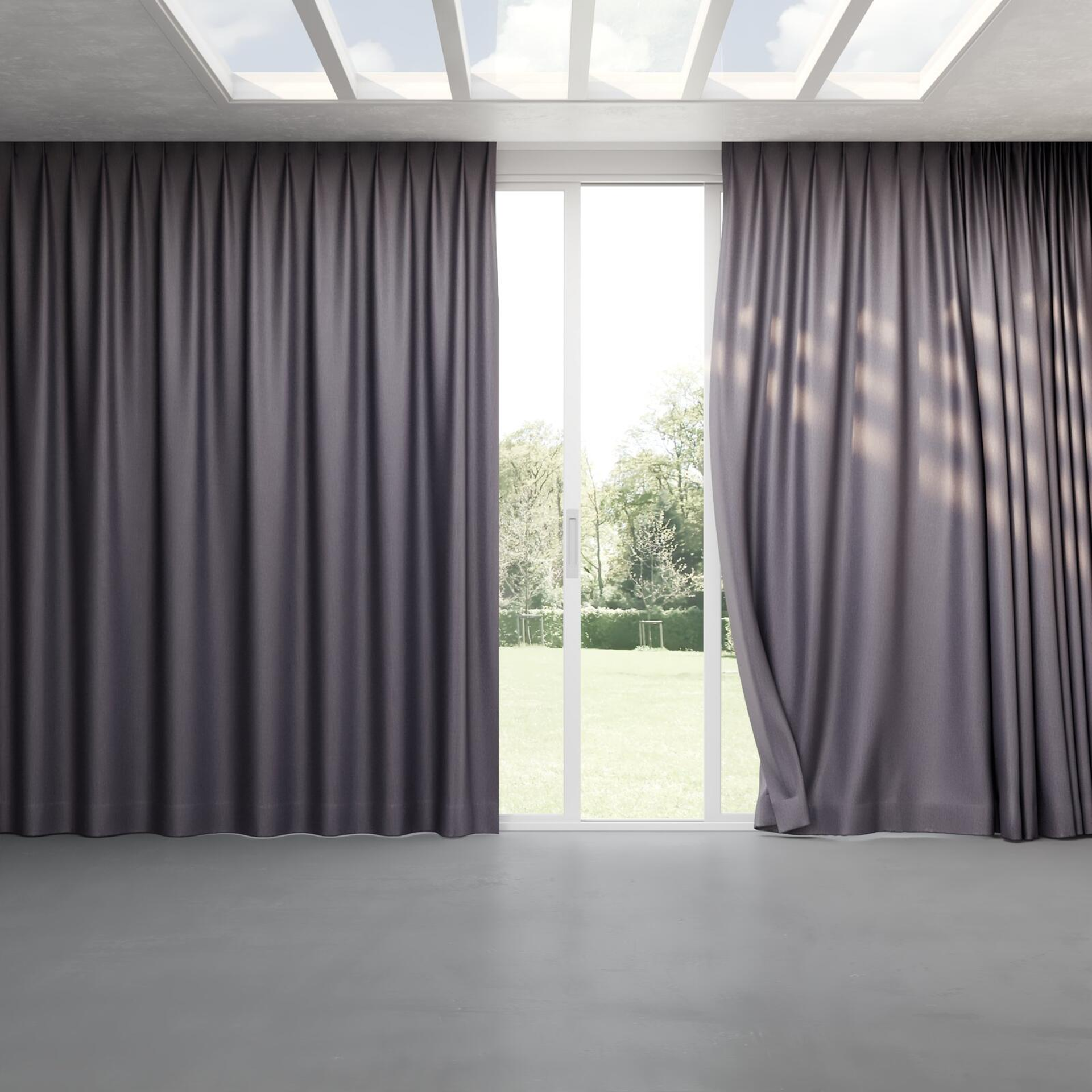 Full view of Bavaria Plum, pinch pleat