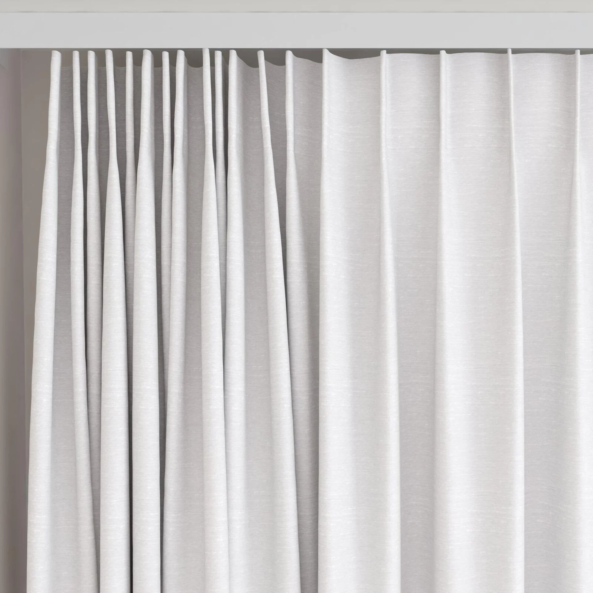Top view of Maharaja II Blanc, on curtain rail