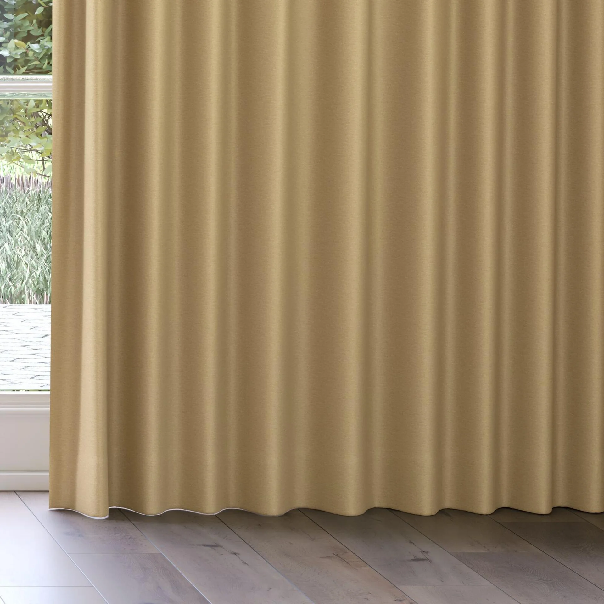 Bottom view of Duede Sun, on curtain rail