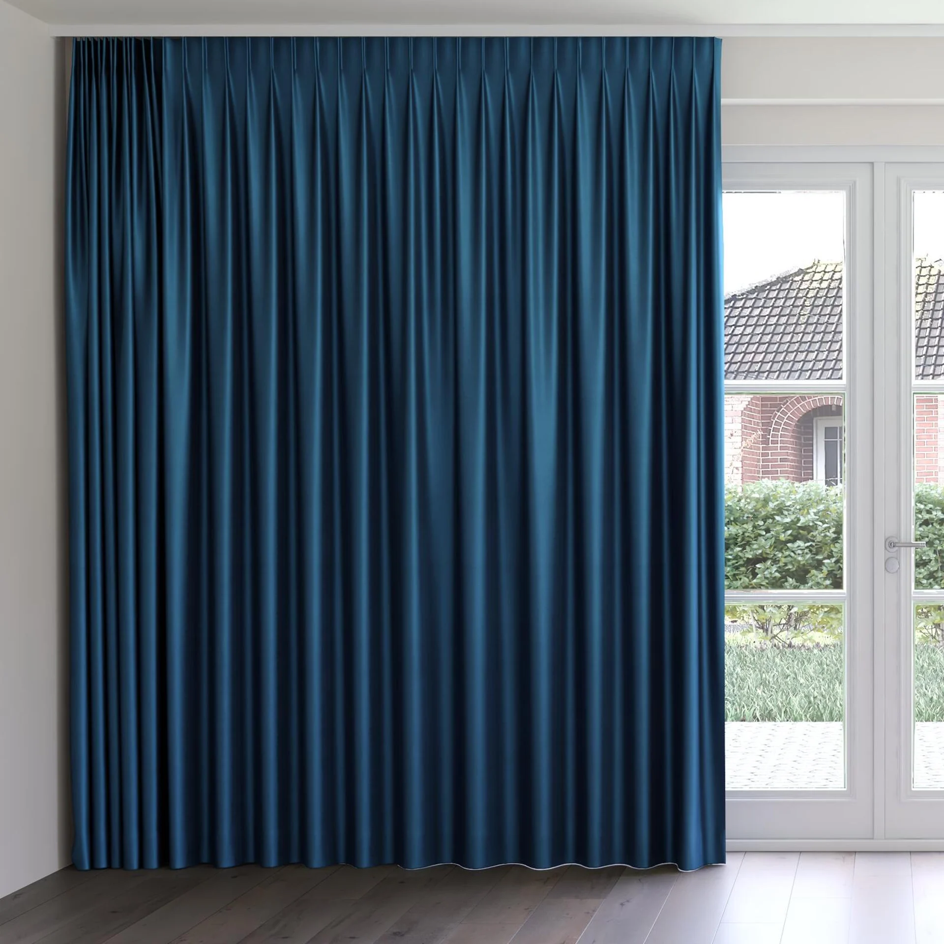 Front view of Mont Blanc Mineral, on curtain rail