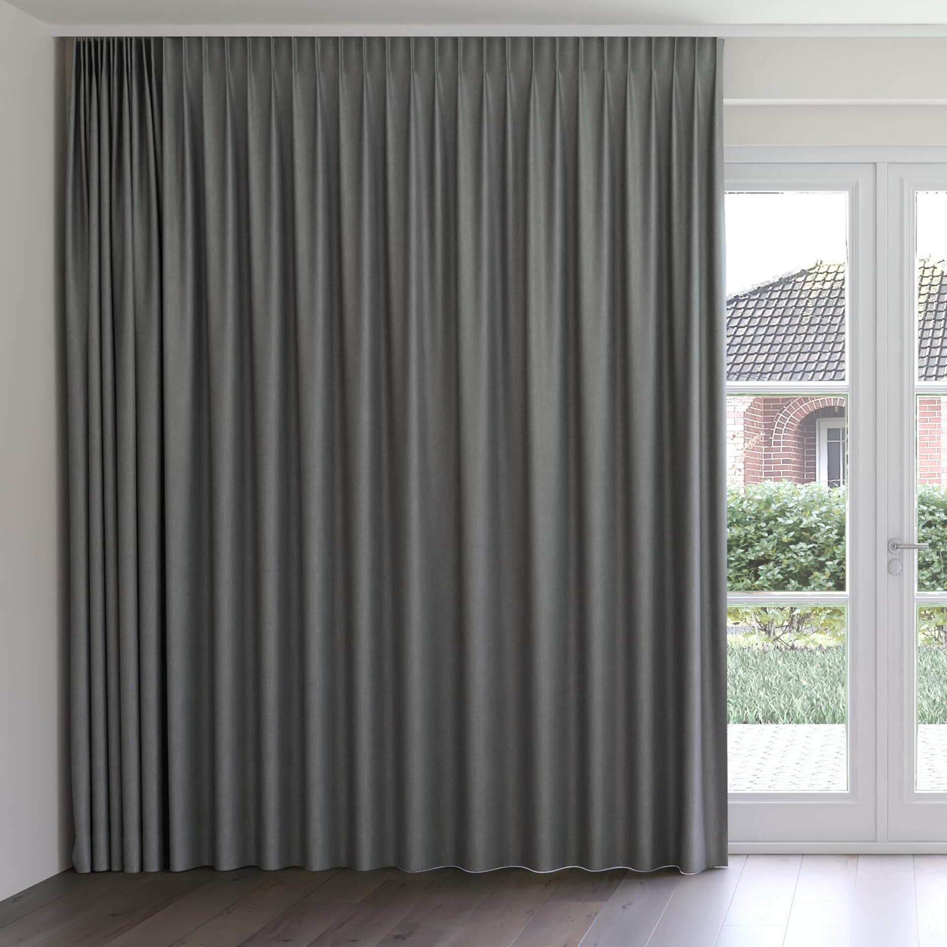 Front view of Gent Shadow, on curtain rail