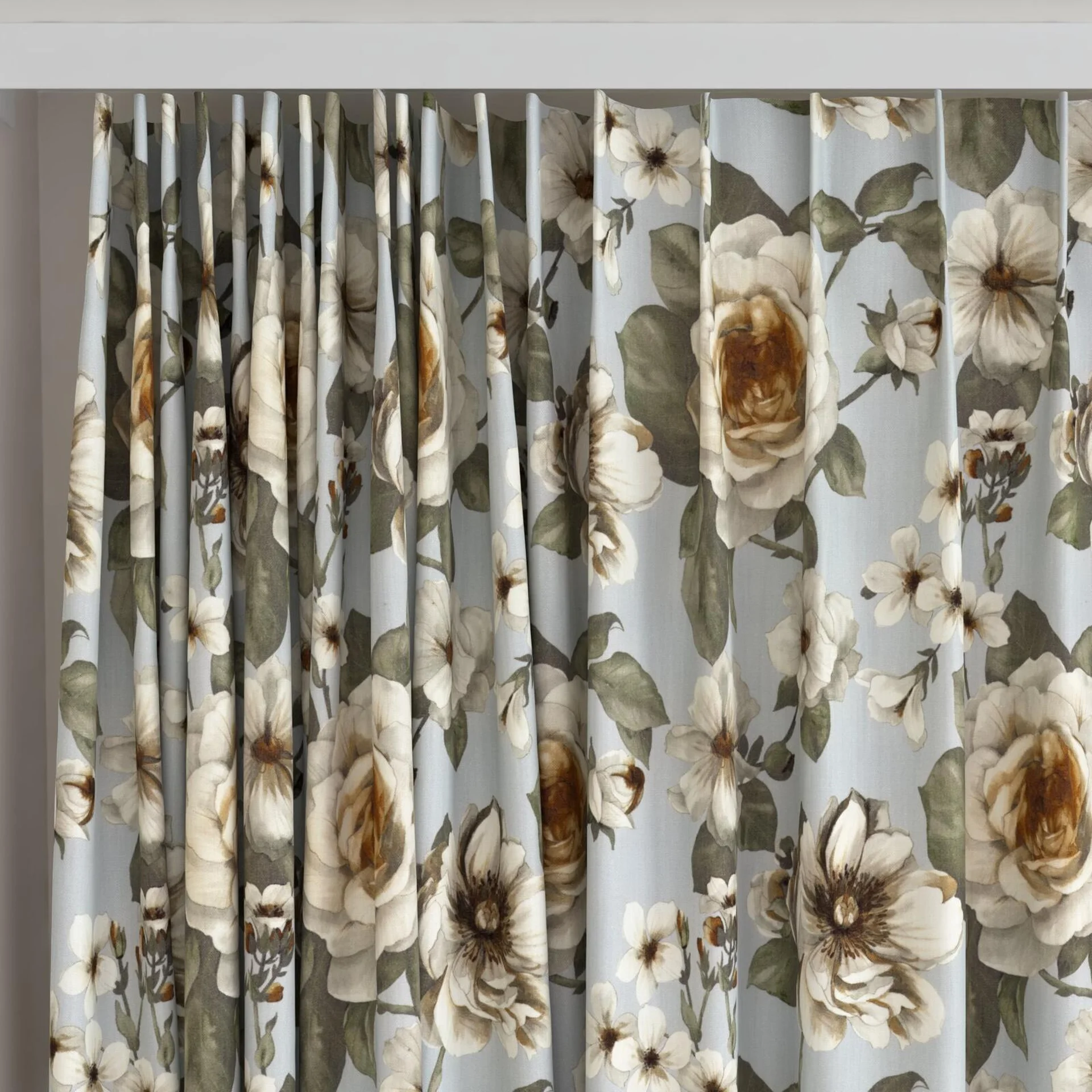 Top view of Miriam Sky, on curtain rail