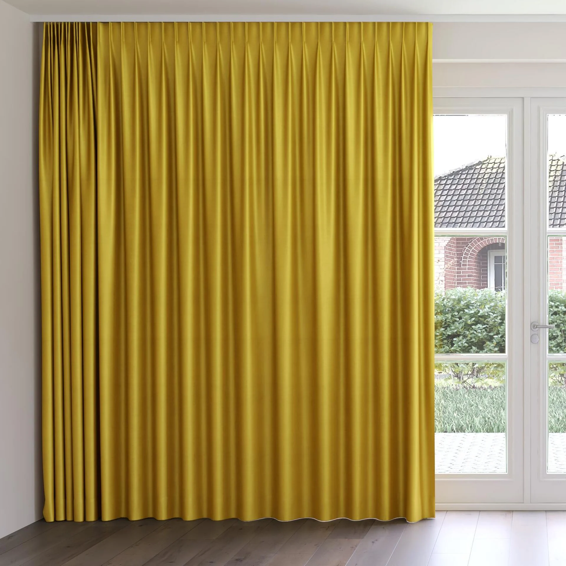 Front view of Mont Blanc Sunflower, on curtain rail