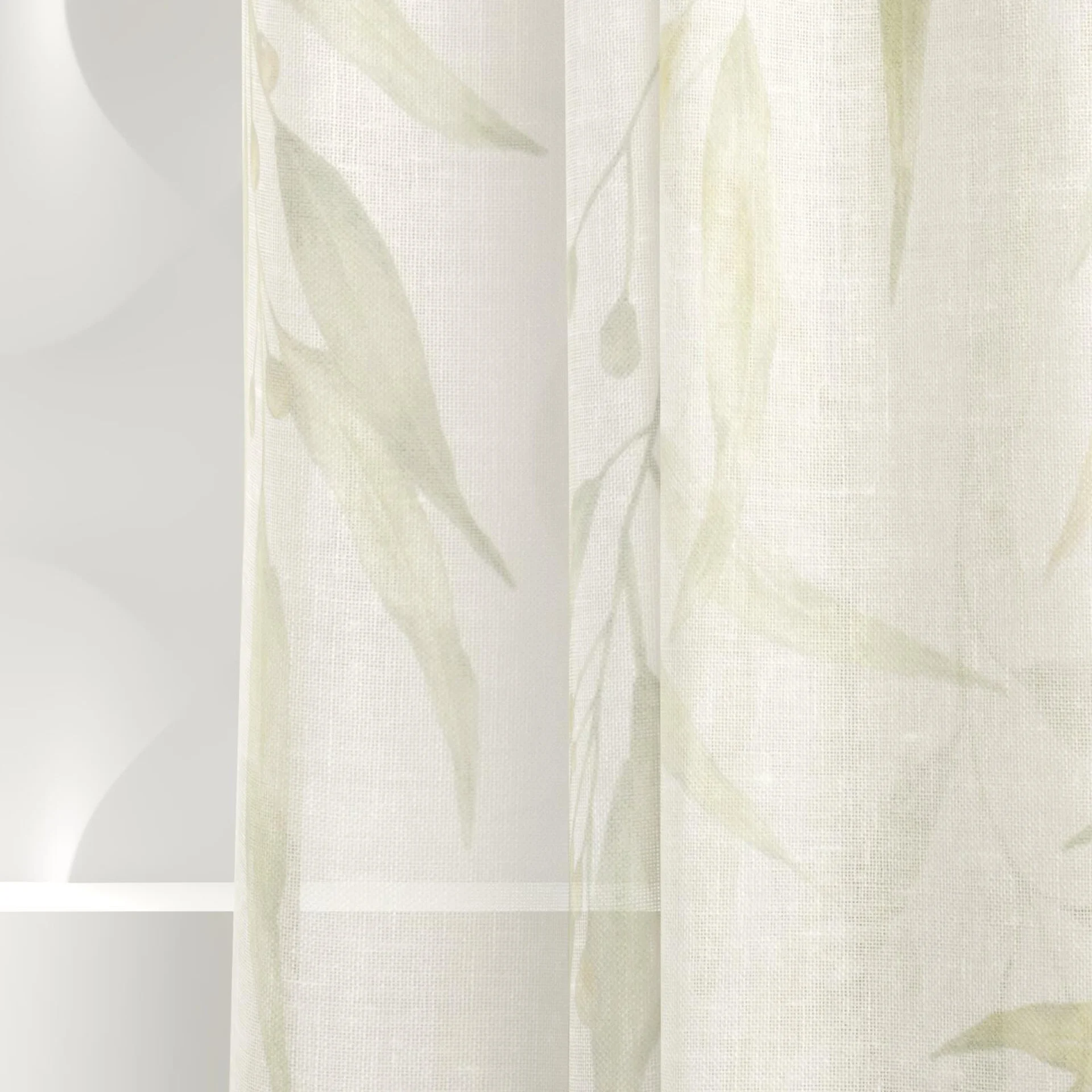 Detailed view of Eucalypt Natural