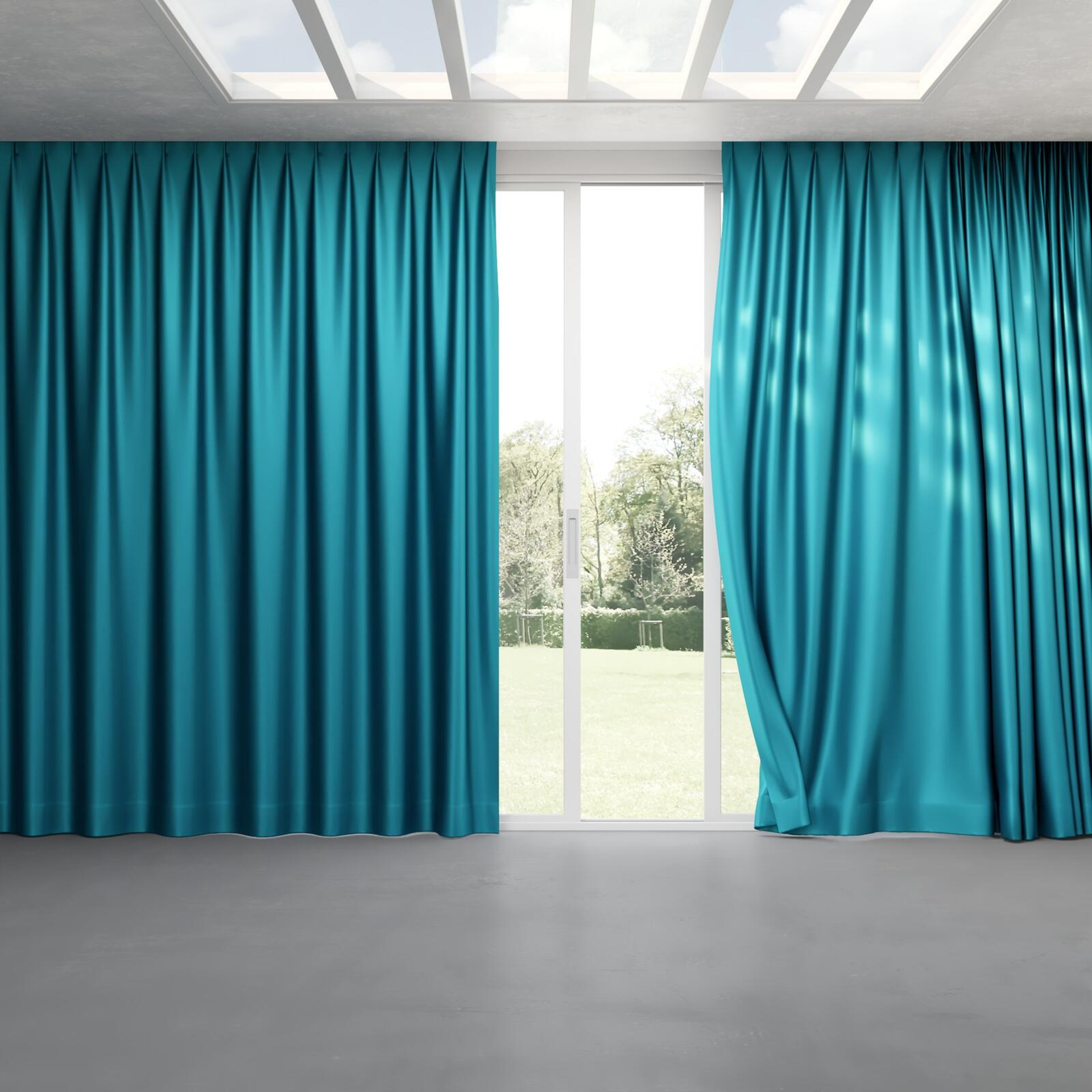 Full view of Moonbeam Hydro, pinch pleat