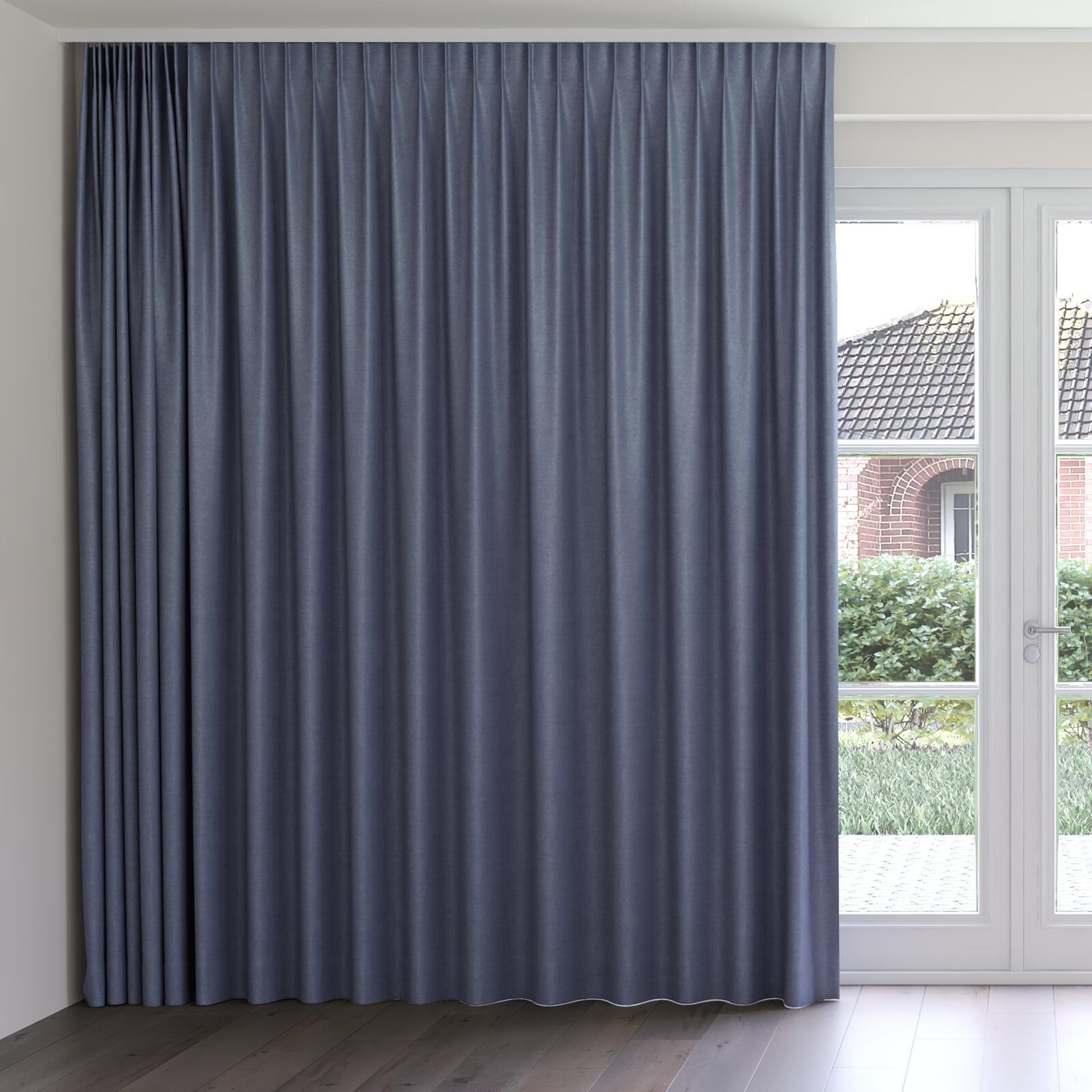 Front view of Drama Lake, on curtain rail