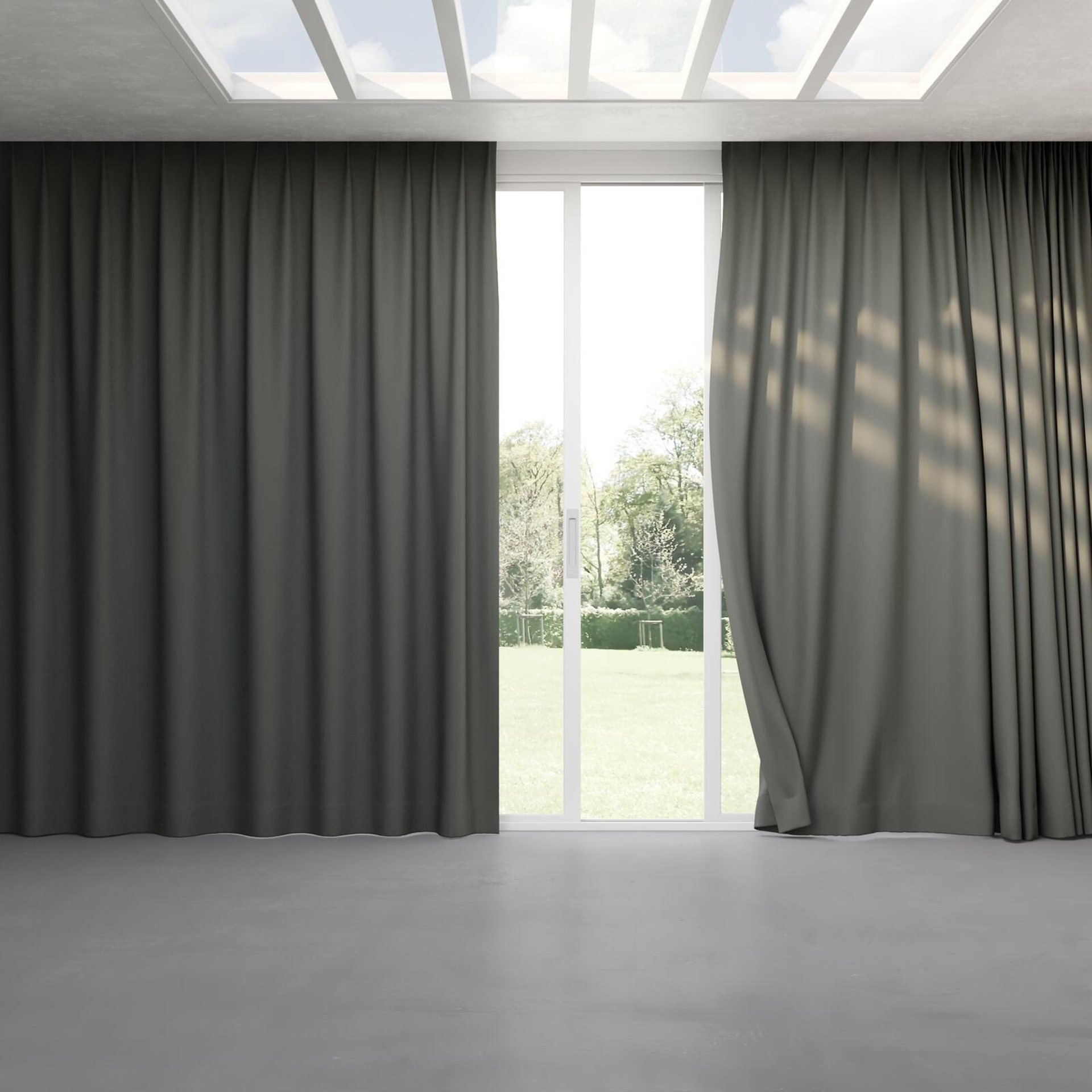 Full view of Dream Weaver 300 Pewter, pinch pleat