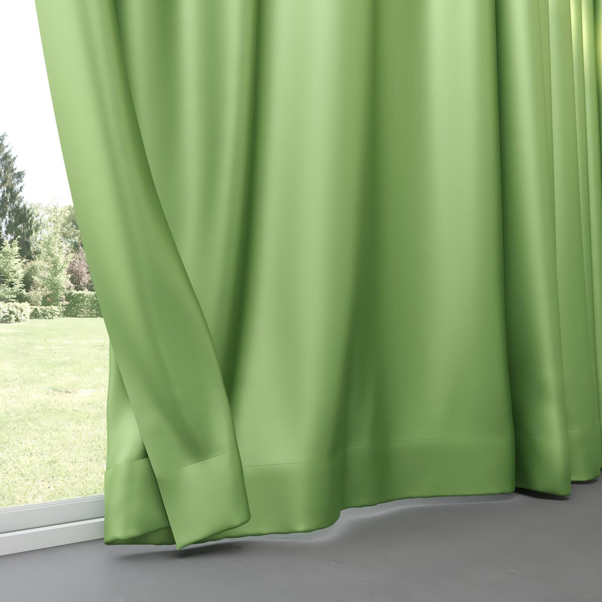Bottom view of Moonbeam Oasis, pinch pleat