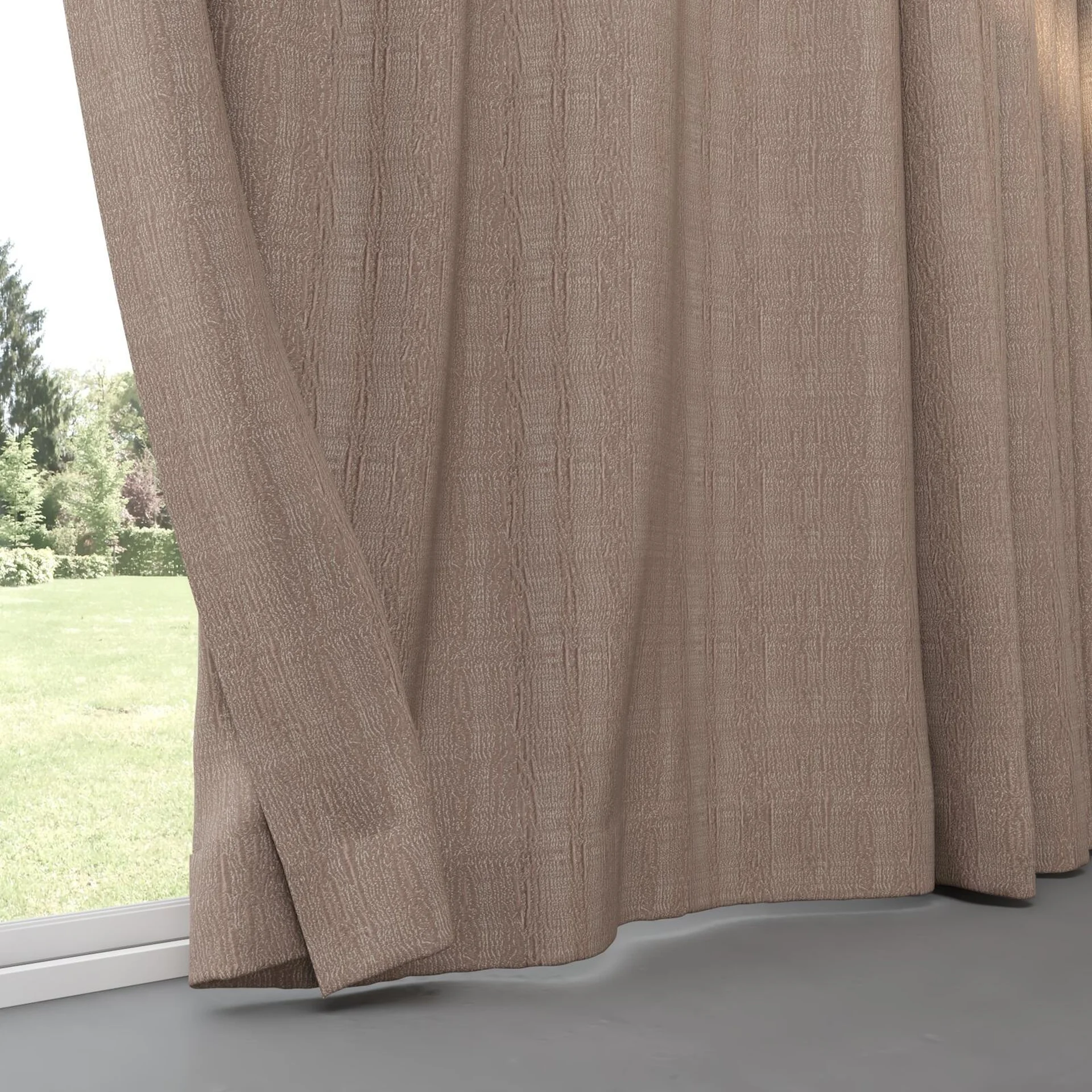 Bottom view of Jorace Parma, pinch pleat