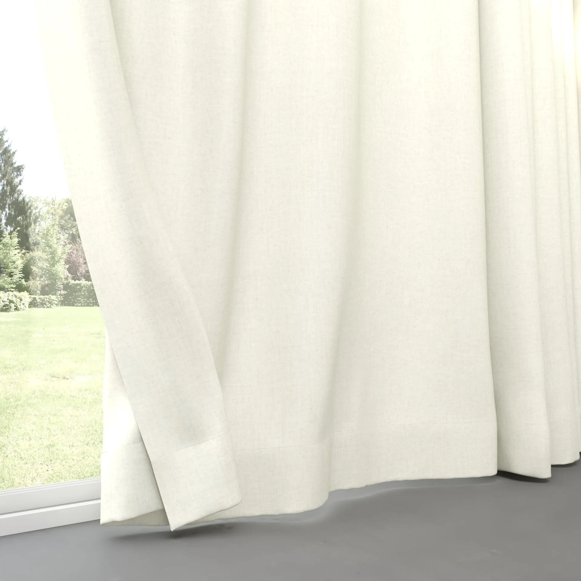 Bottom view of Cushy Pearl, pinch pleat