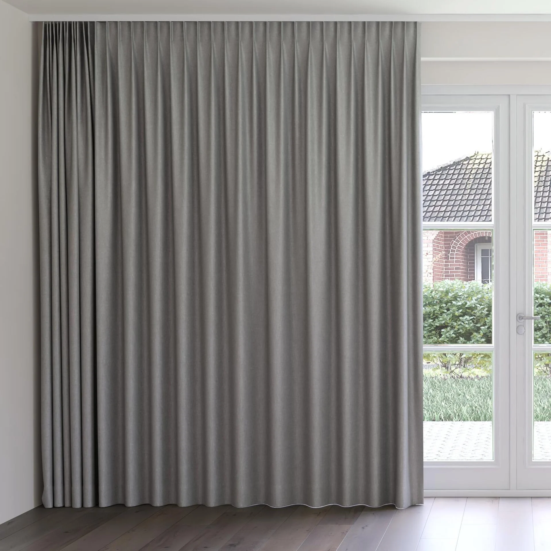 Front view of Perfecto Zinc, on curtain rail
