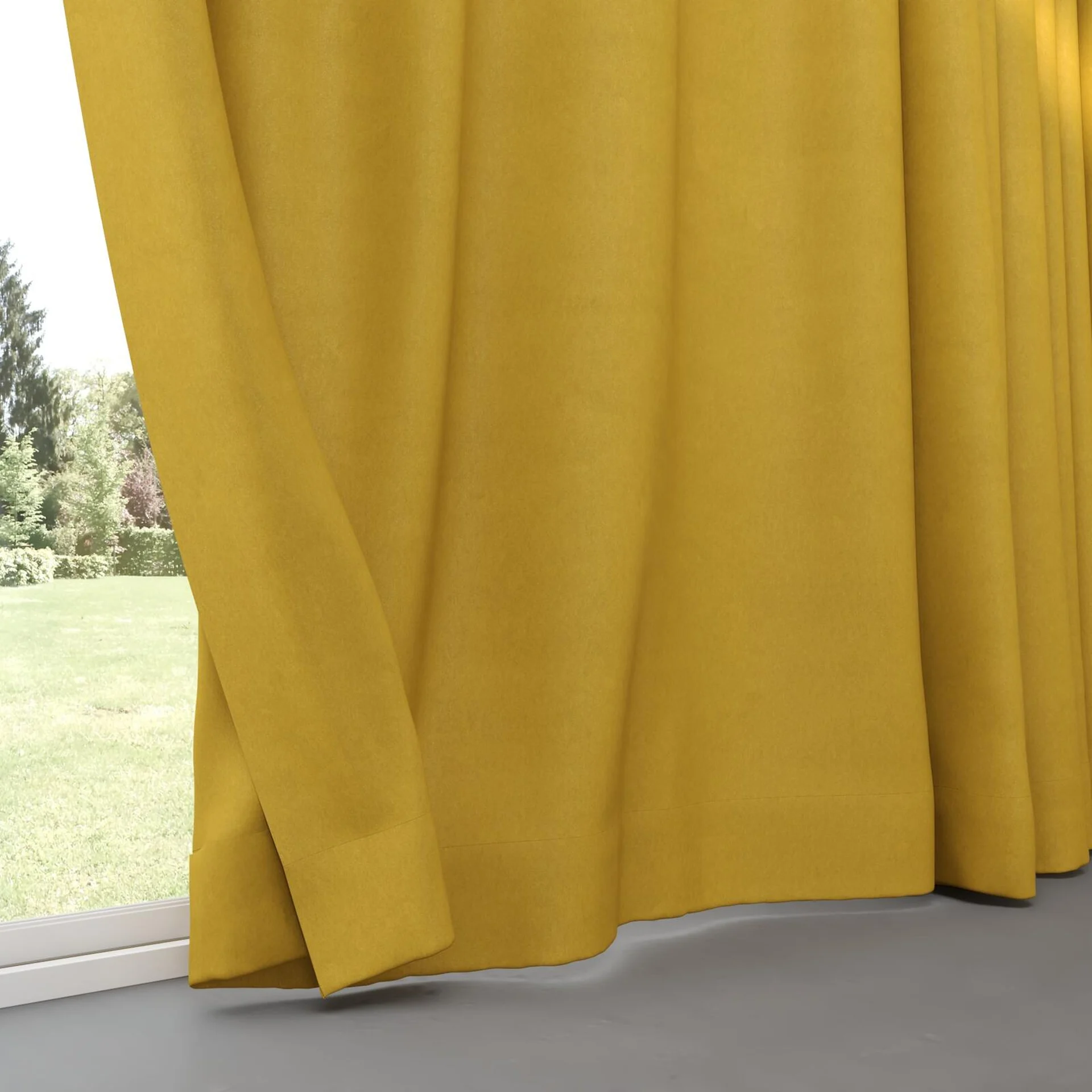 Bottom view of Lech Mustard, pinch pleat