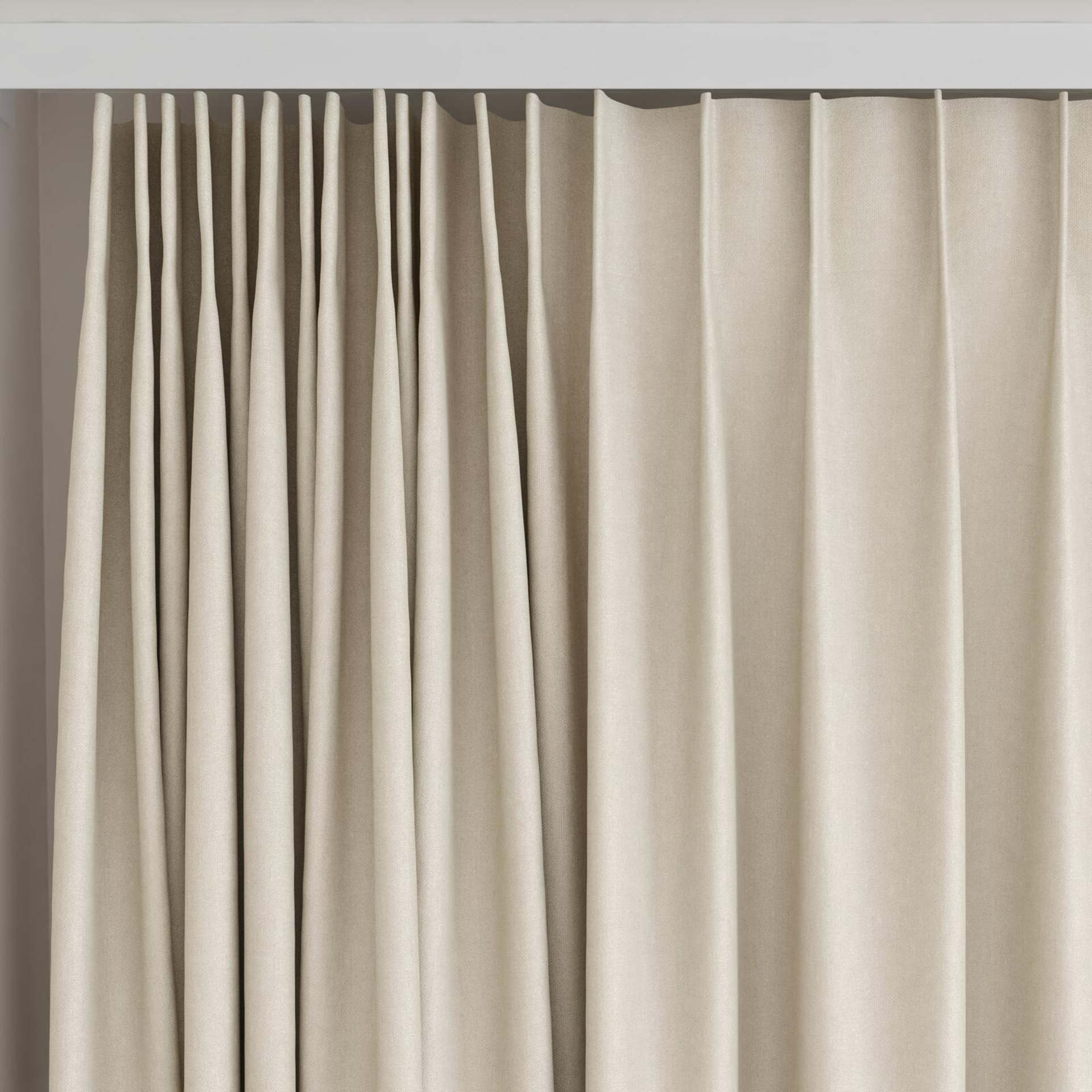 Top view of Brugge Putty, on curtain rail