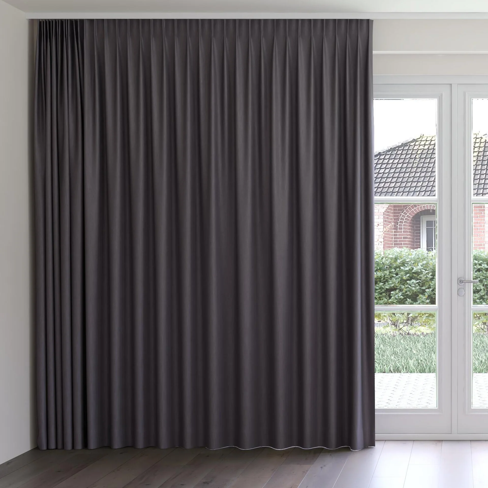 Front view of Cordoba Griffin, on curtain rail