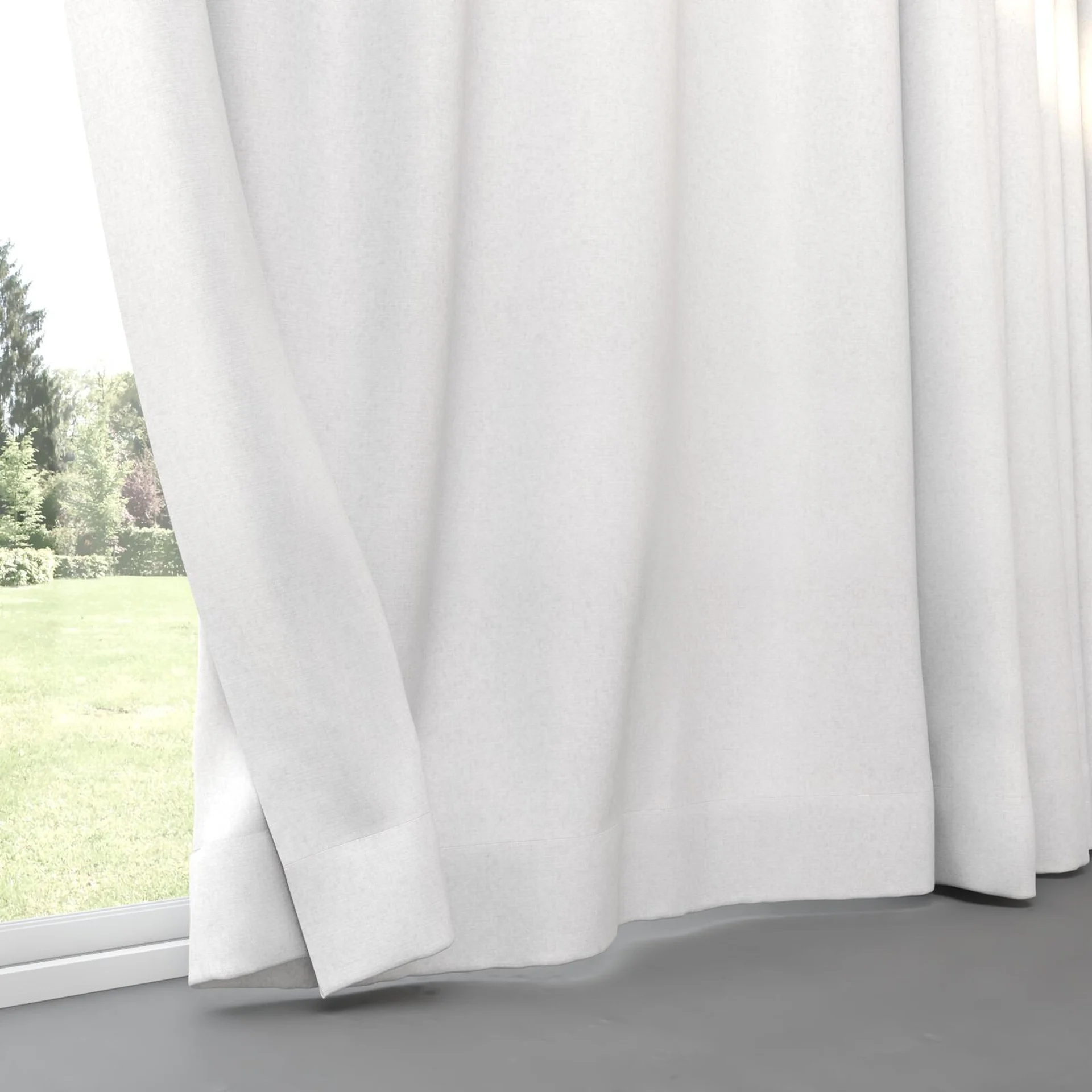 Bottom view of Liberate Snow, pinch pleat