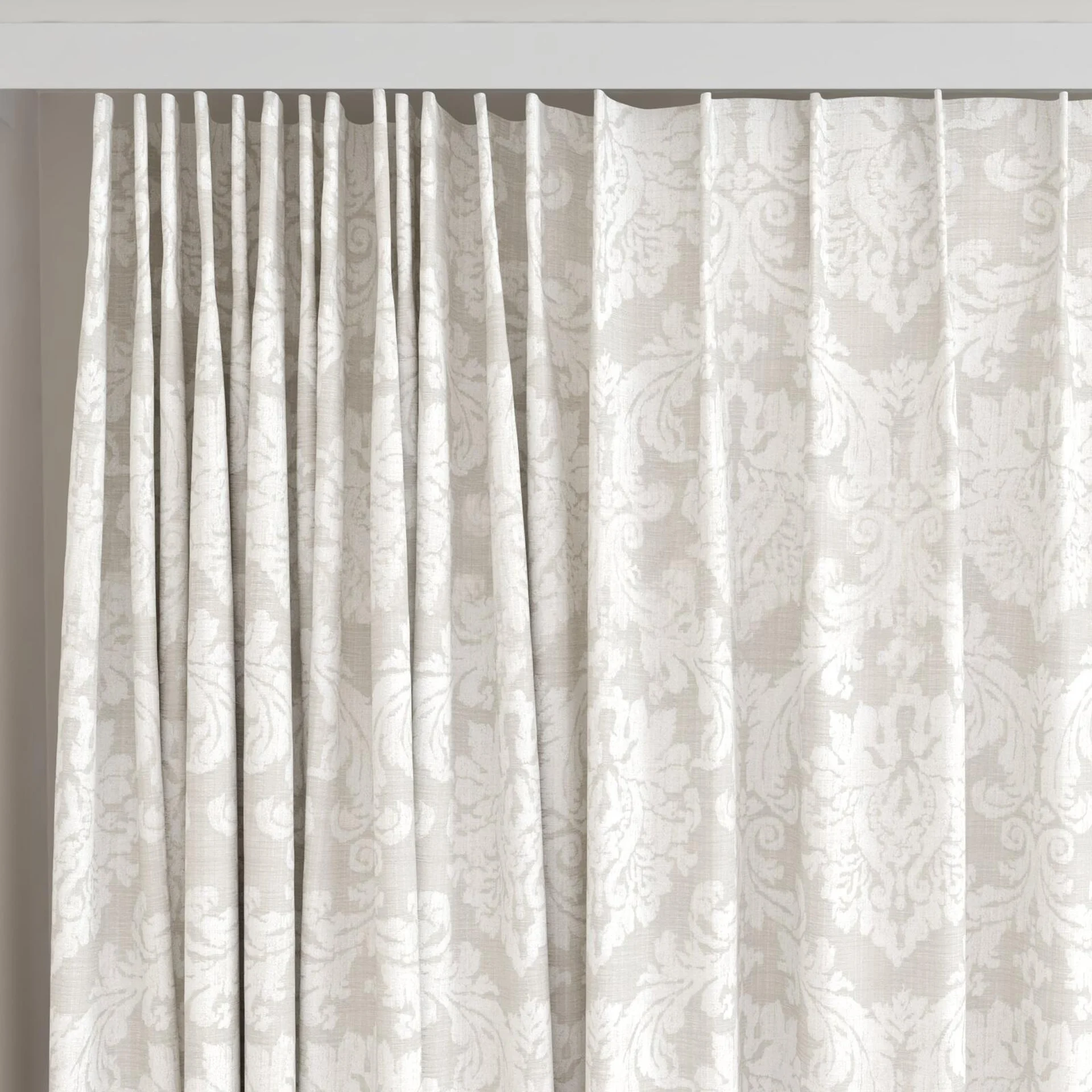 Top view of Damian Mist, on curtain rail